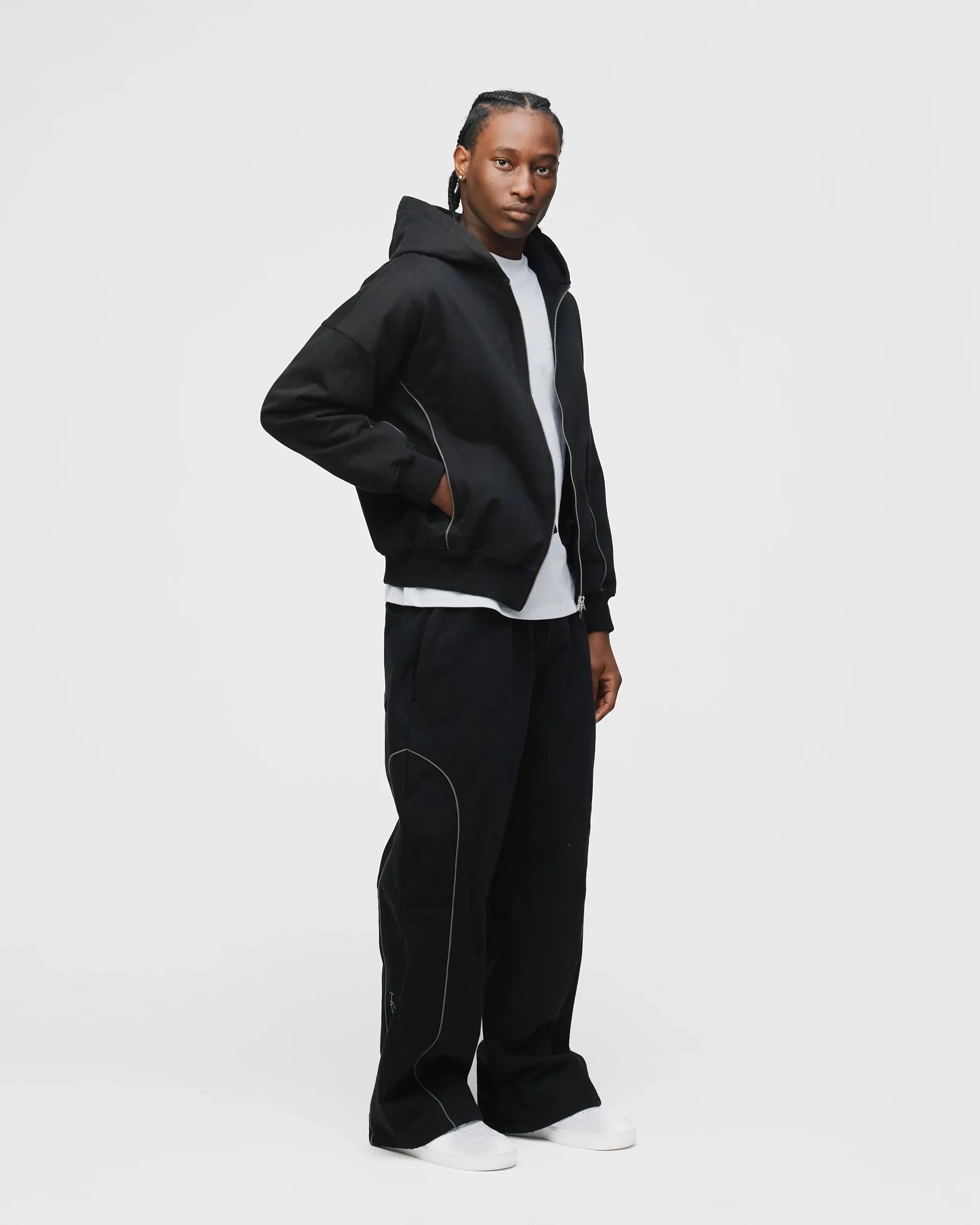 Arc Baggy Sweatpants - Black
