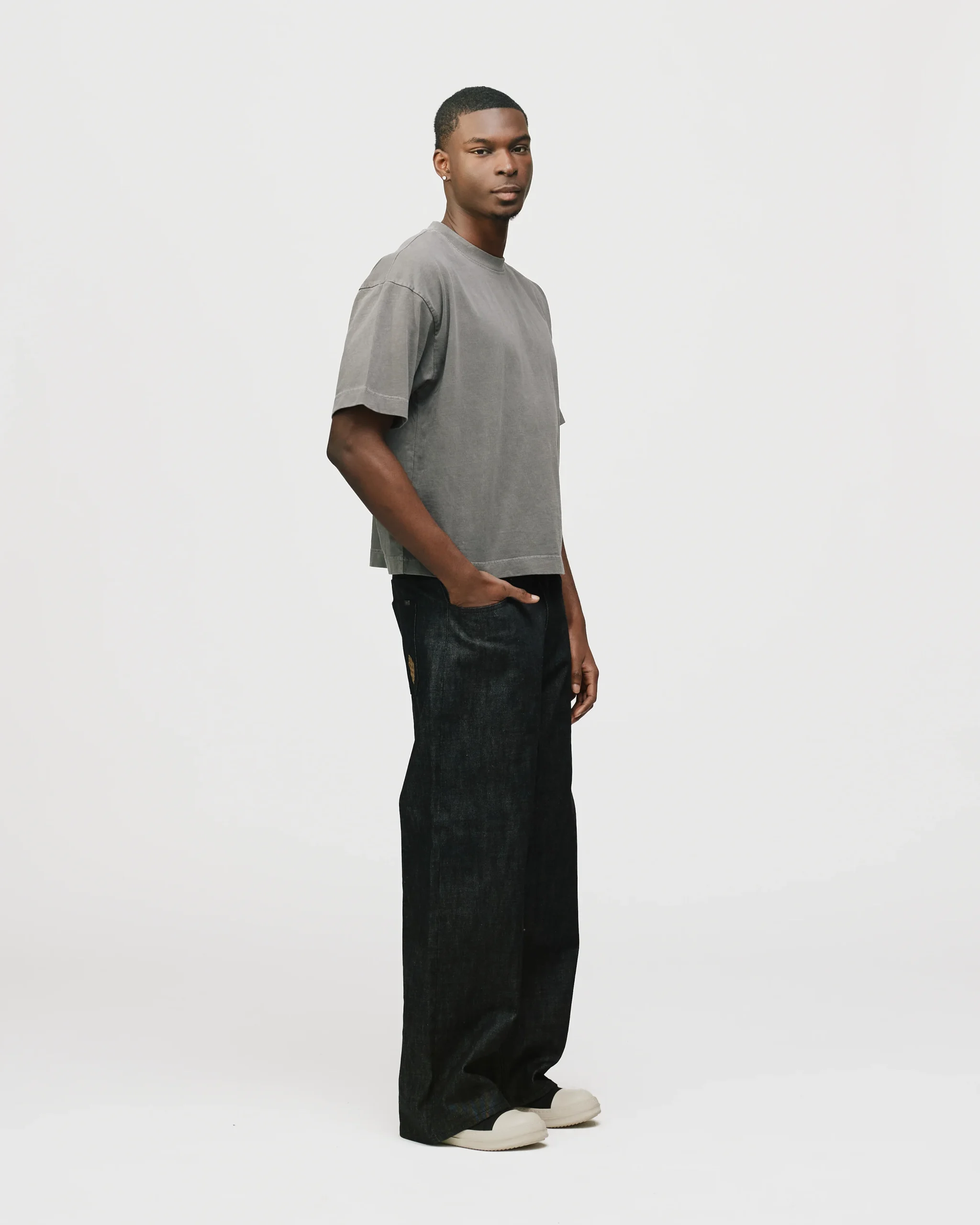 Cropped T-Shirt - Vintage Grey