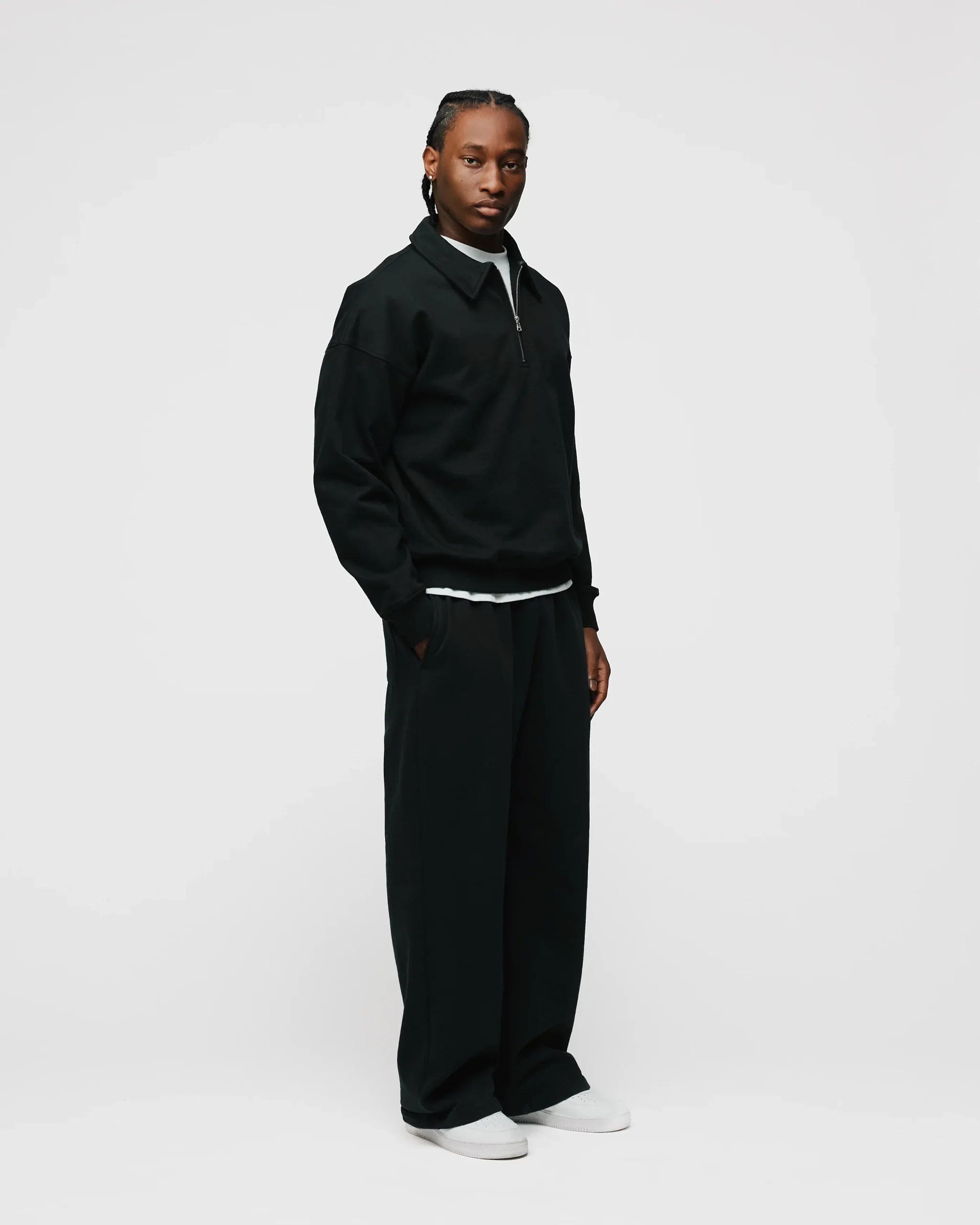 Drop Shoulder 1/4 Zip - Black