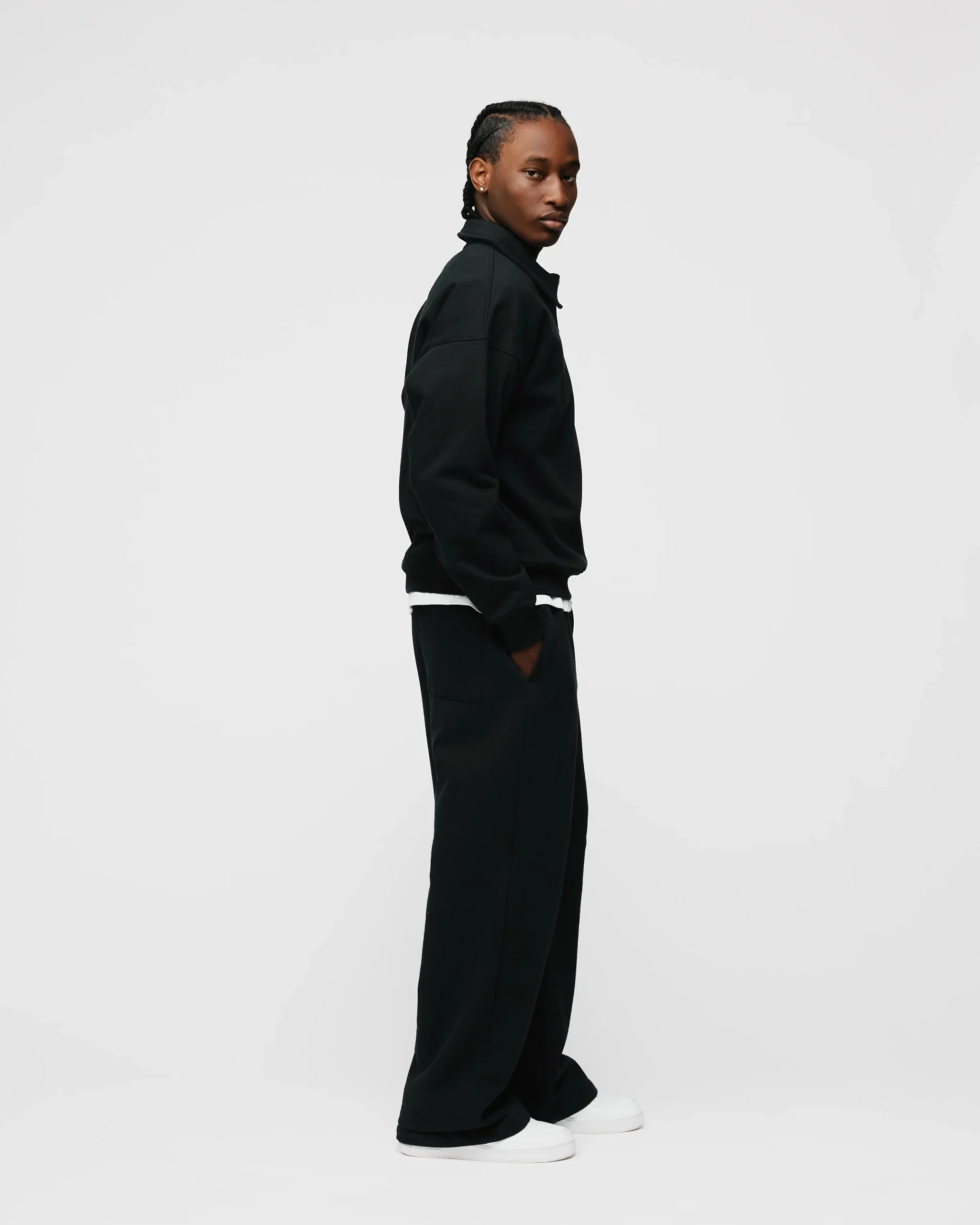 Drop Shoulder 1/4 Zip - Black