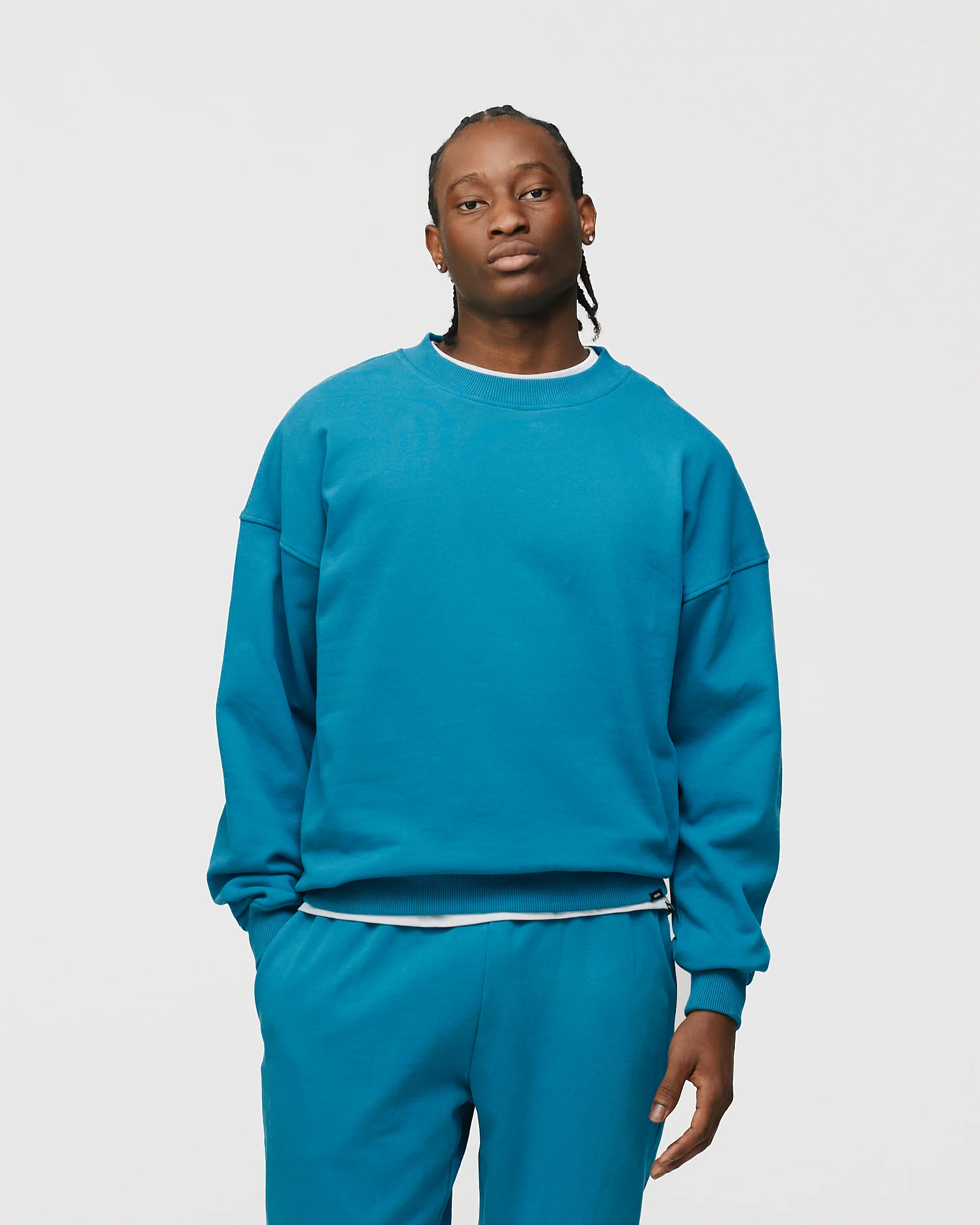 1220-dir-69691c7bdcc3-m-variation-3.webp Drop Shoulder Crewneck - Aqua