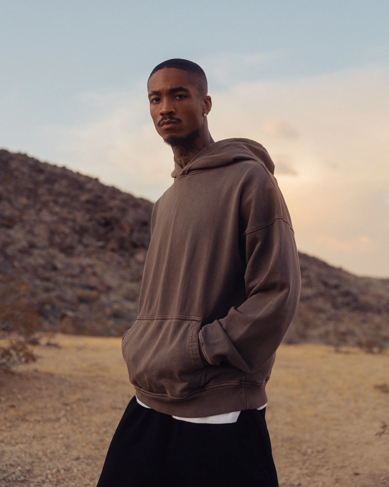1350-drop-shoulder-hoodie-vintage-brown-8.webp Drop Shoulder Hoodie - Vintage Brown