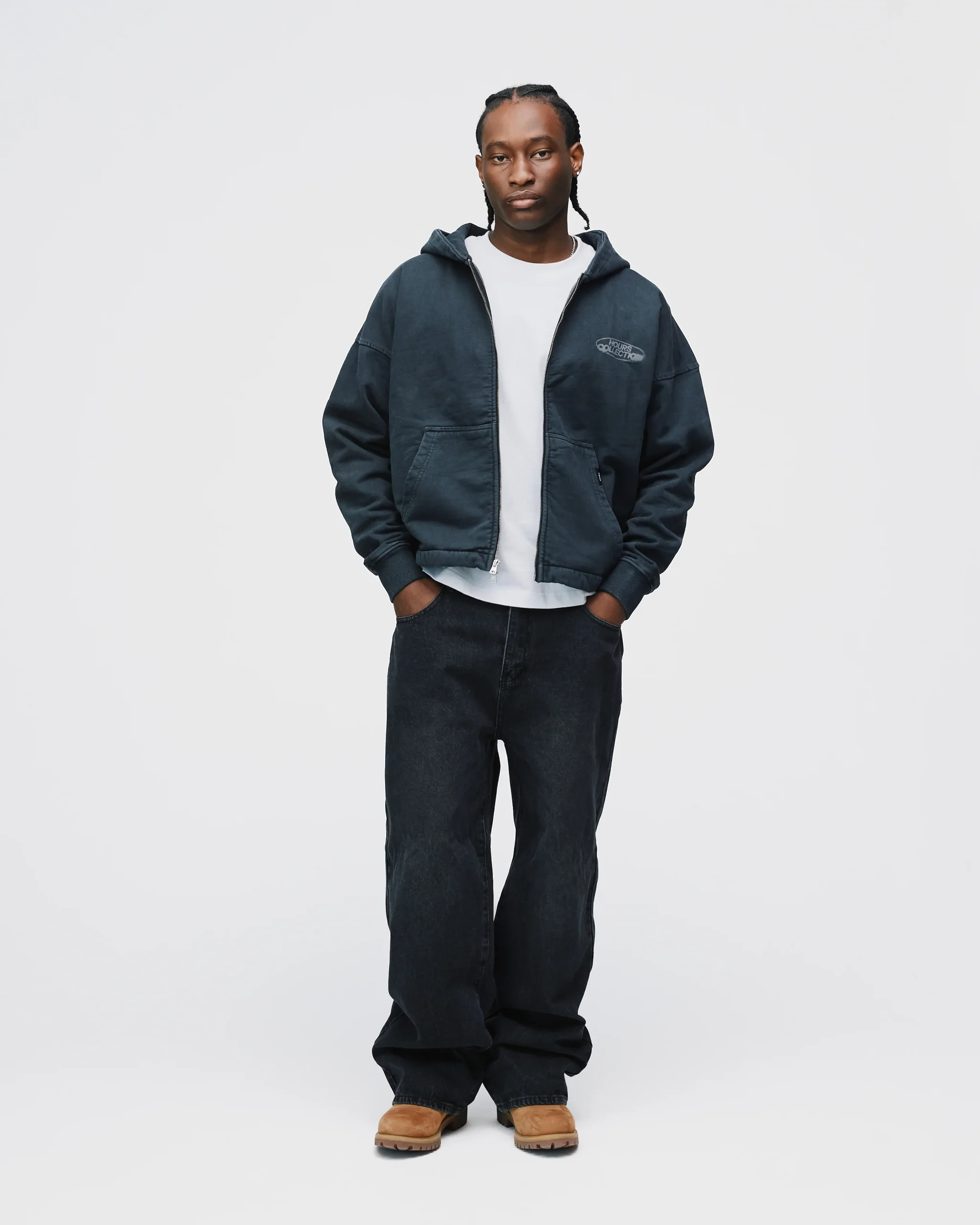 Mind Connection Cropped Zip Hoodie - Vintage Black