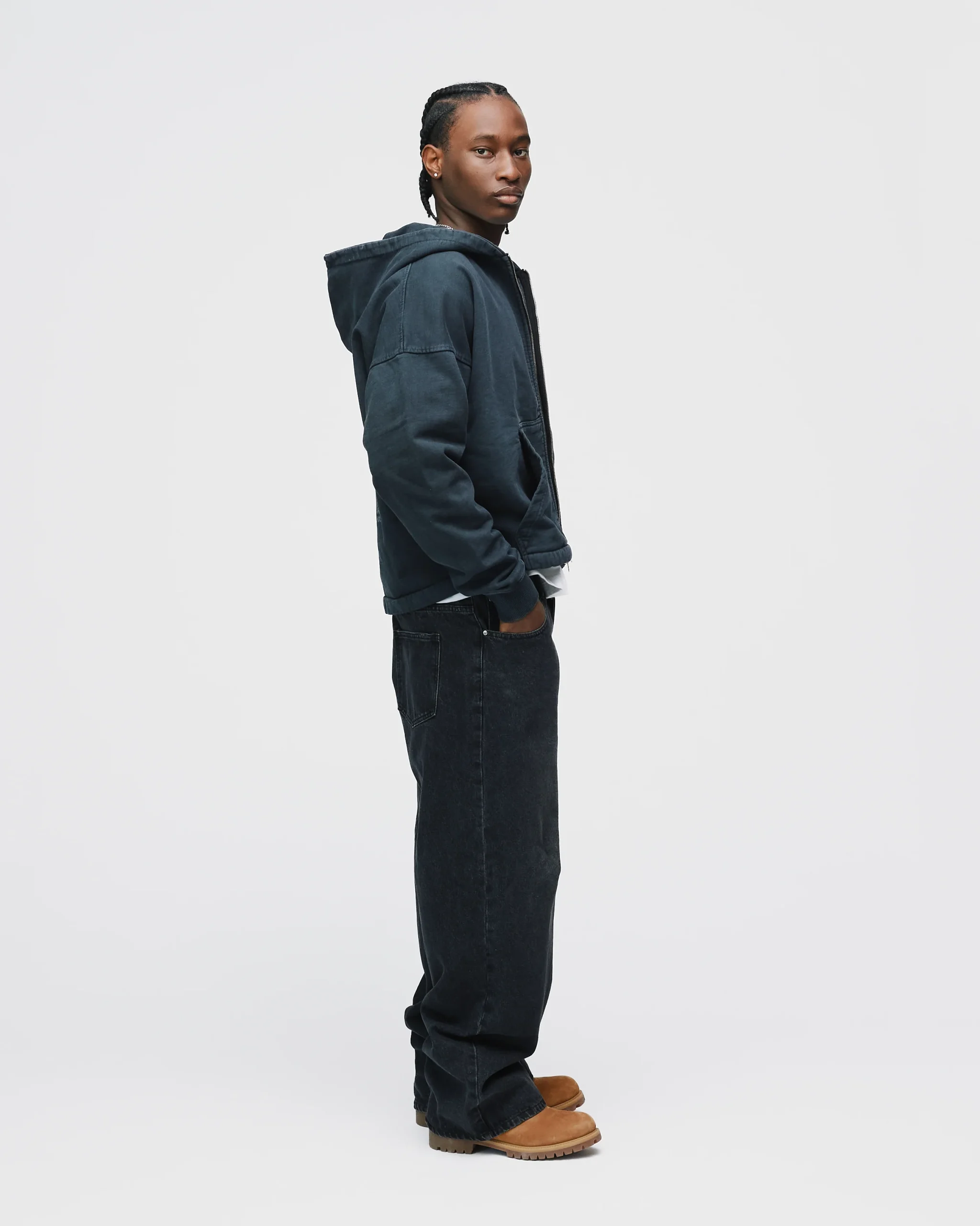 Mind Connection Cropped Zip Hoodie - Vintage Black