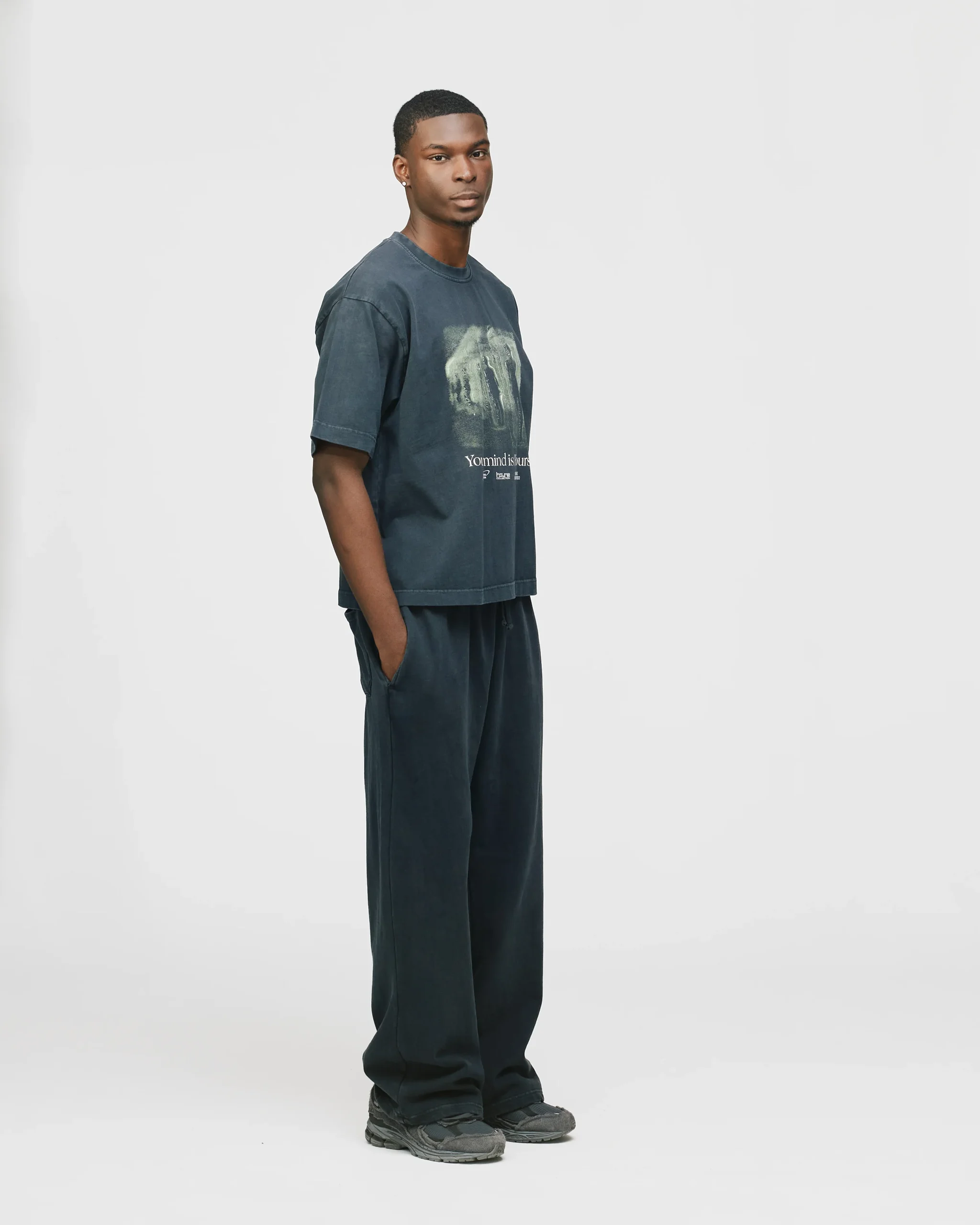 Mind is Hours Cropped T-Shirt - Vintage Black