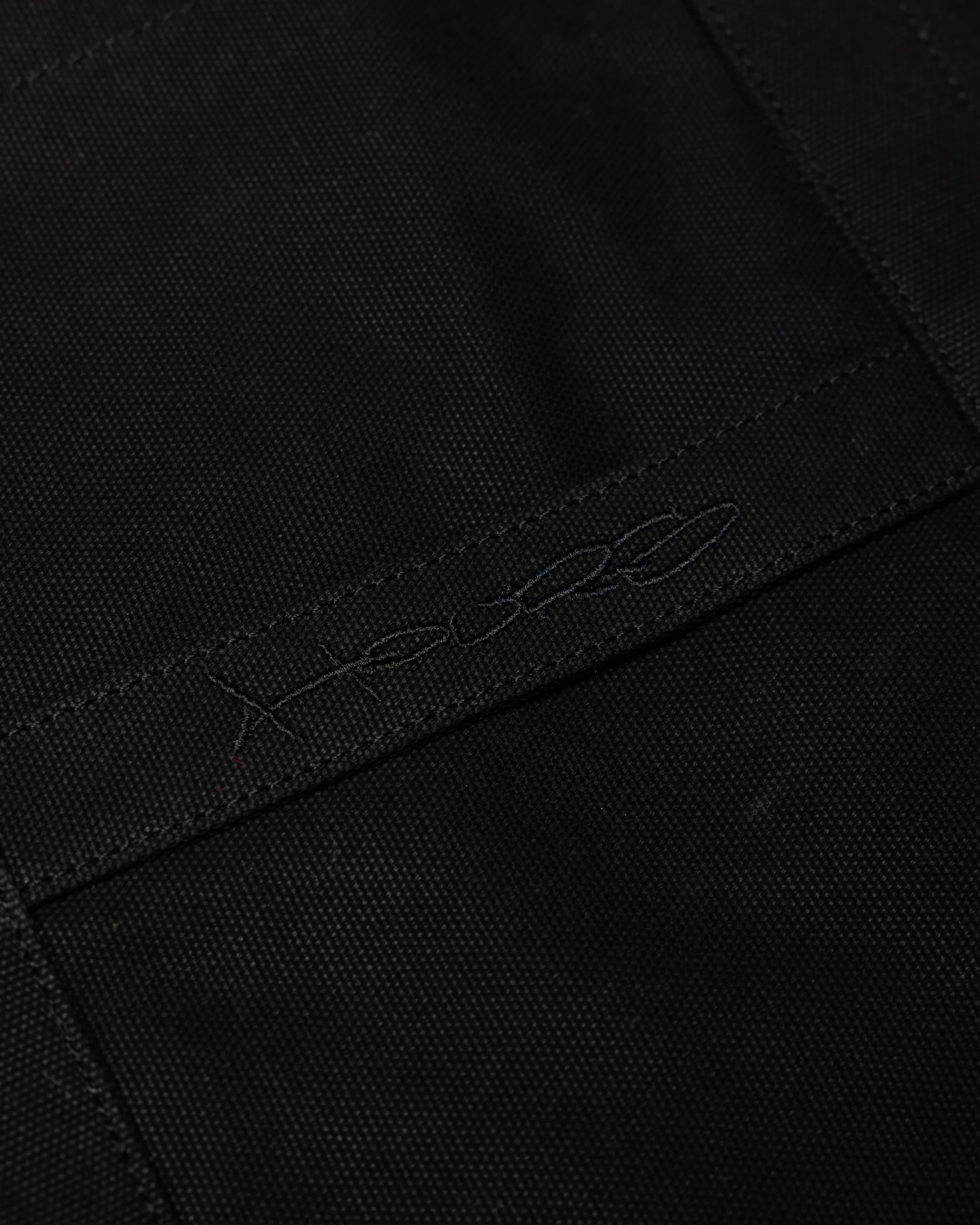 1904-oversized-tote-black-8.webp Oversized Tote - Black
