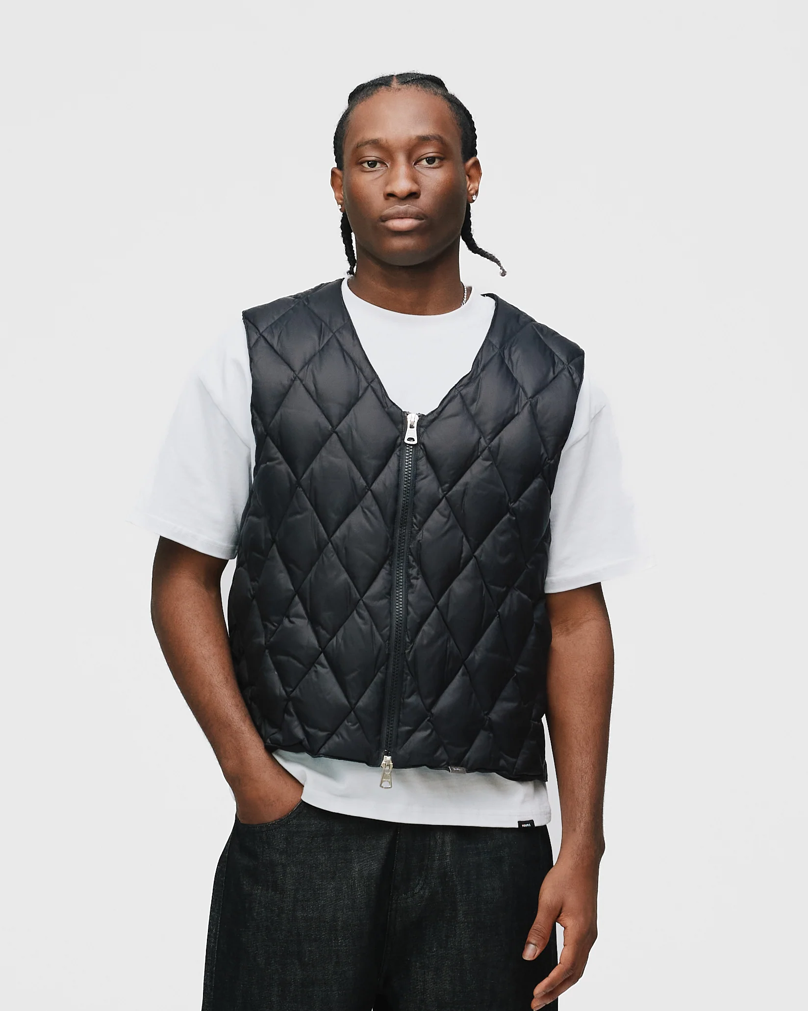 1914-dir-69691c7bdcc3-m-variation-3.webp Quilted Puffer Vest - Black