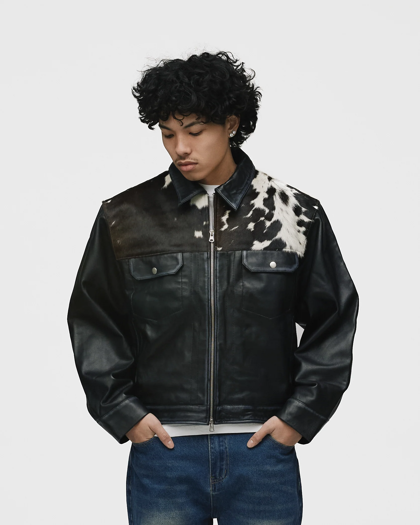 194-cowhide-leather-jacket-black-3.webp Cowhide Leather Jacket - Black