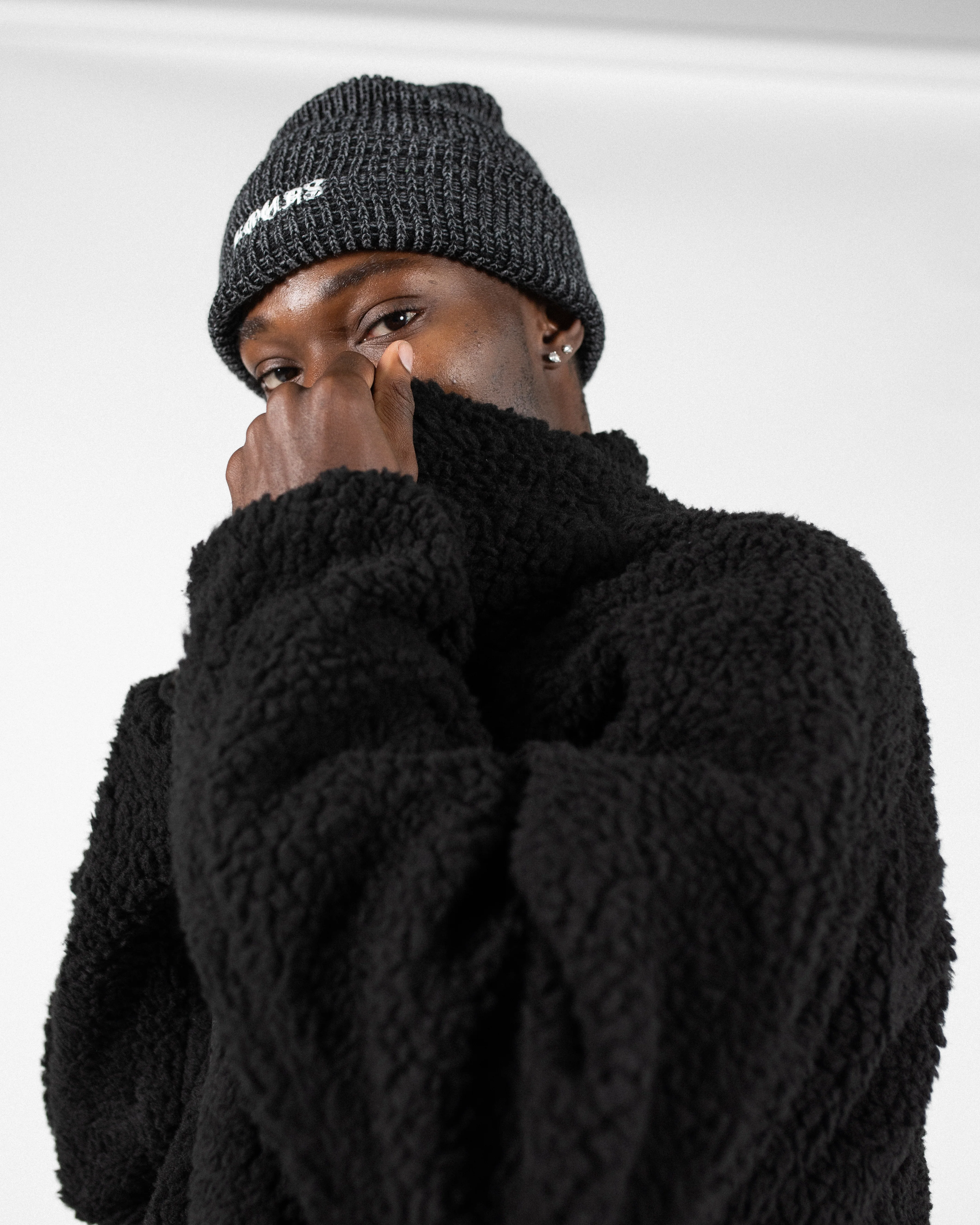 1975-signature-knit-beanie-black-6.webp Signature Knit Beanie - Black
