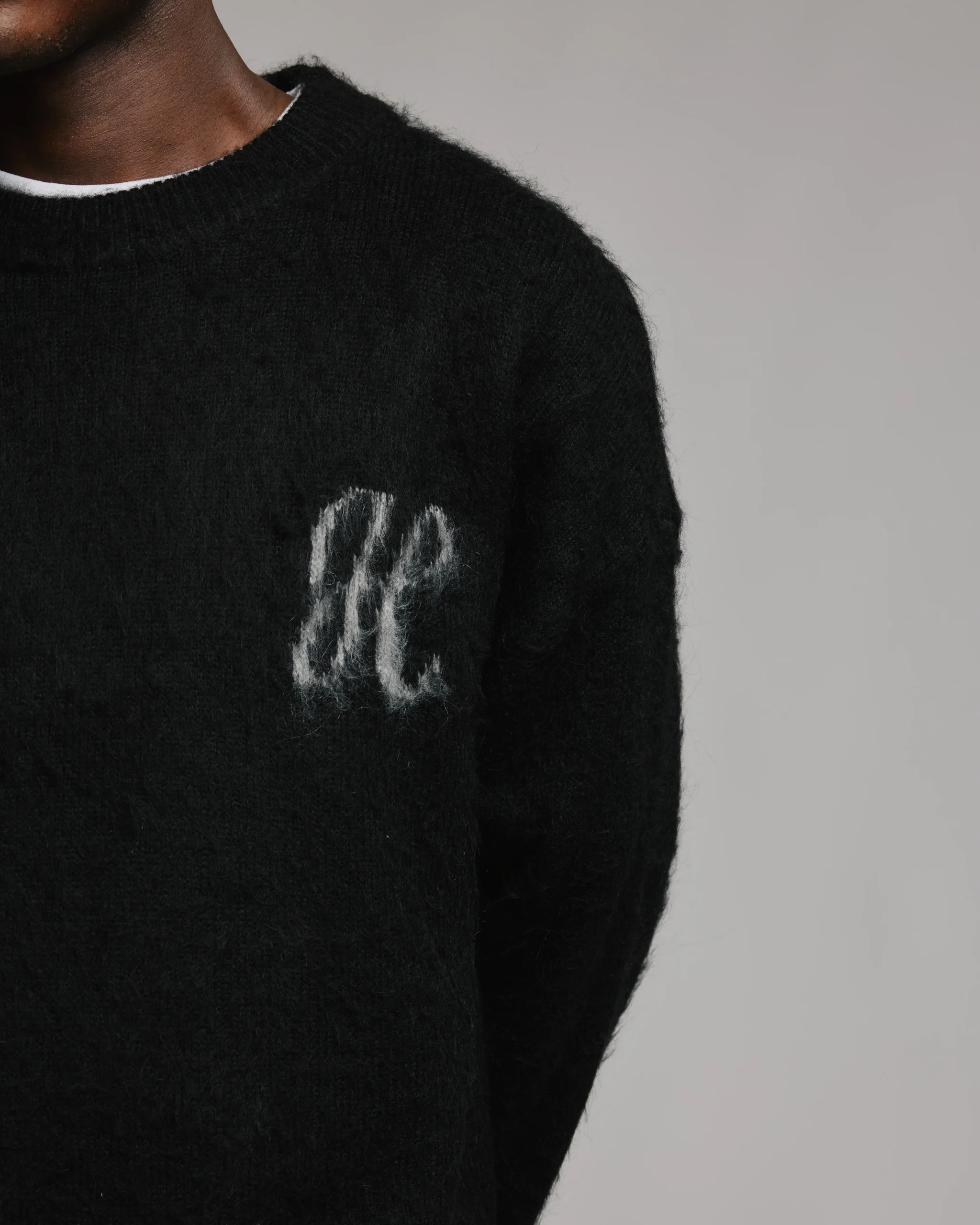 1977-signature-mohair-sweater-black-6.webp Signature Mohair Sweater - Black
