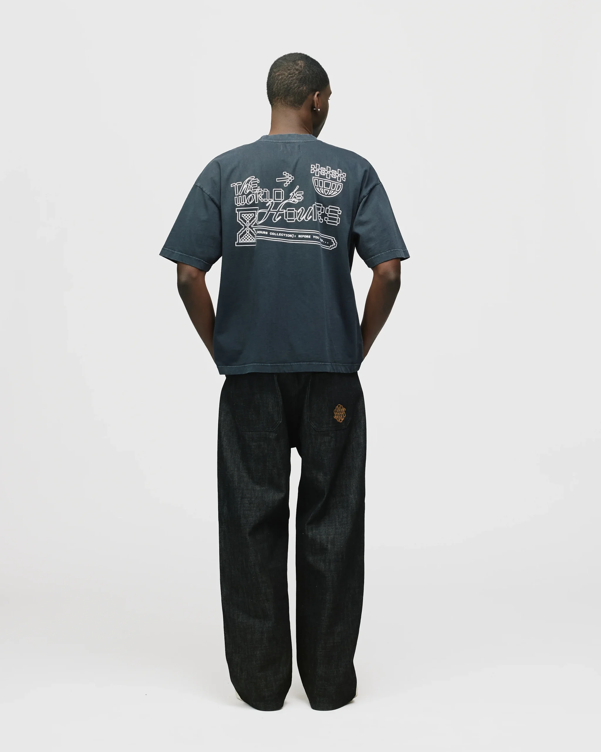 The World is Hours T-Shirt - Vintage Black