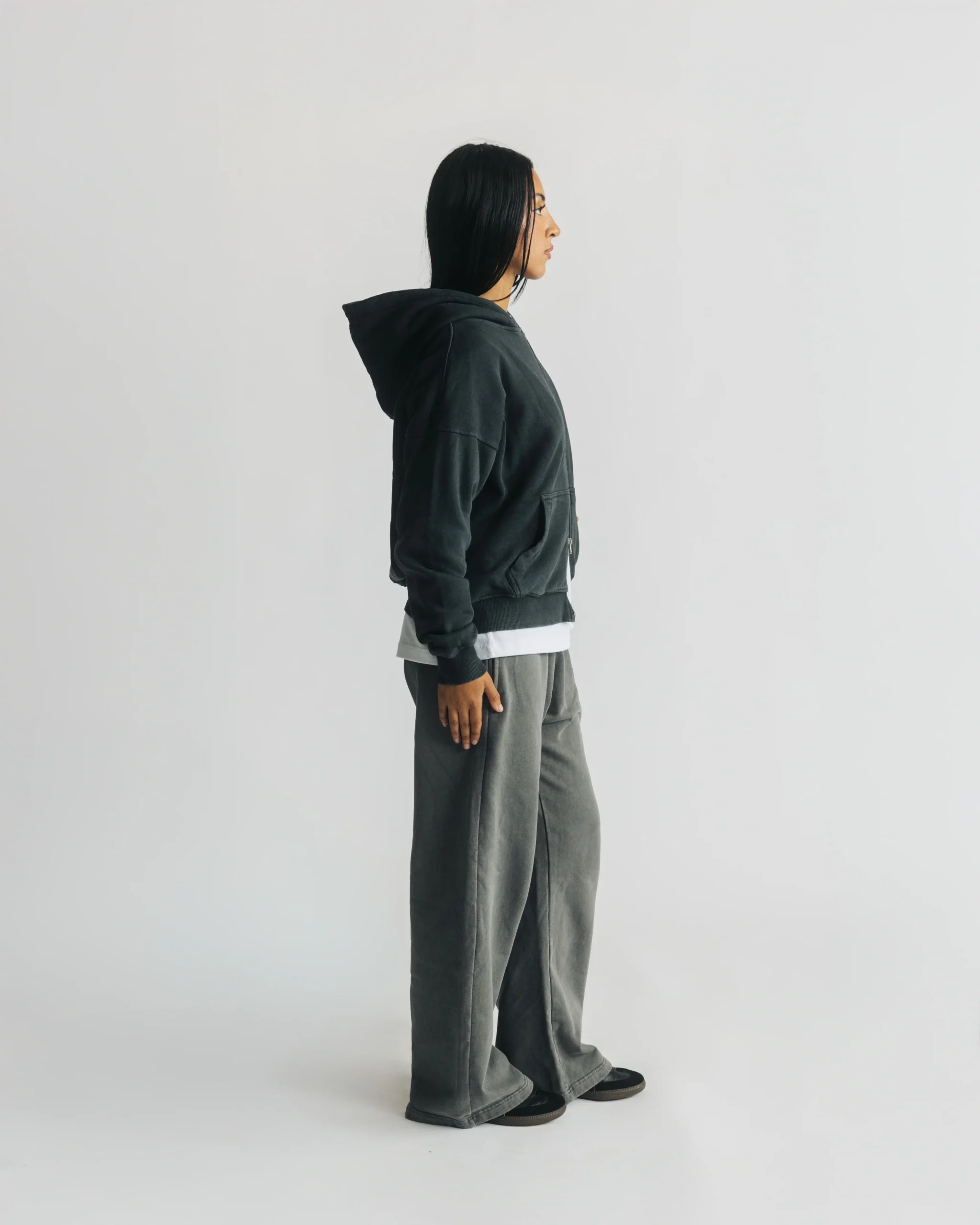 2091-thermal-lined-zip-hoodie-vintage-black-5.webp Thermal Lined Zip Hoodie - Vintage Black
