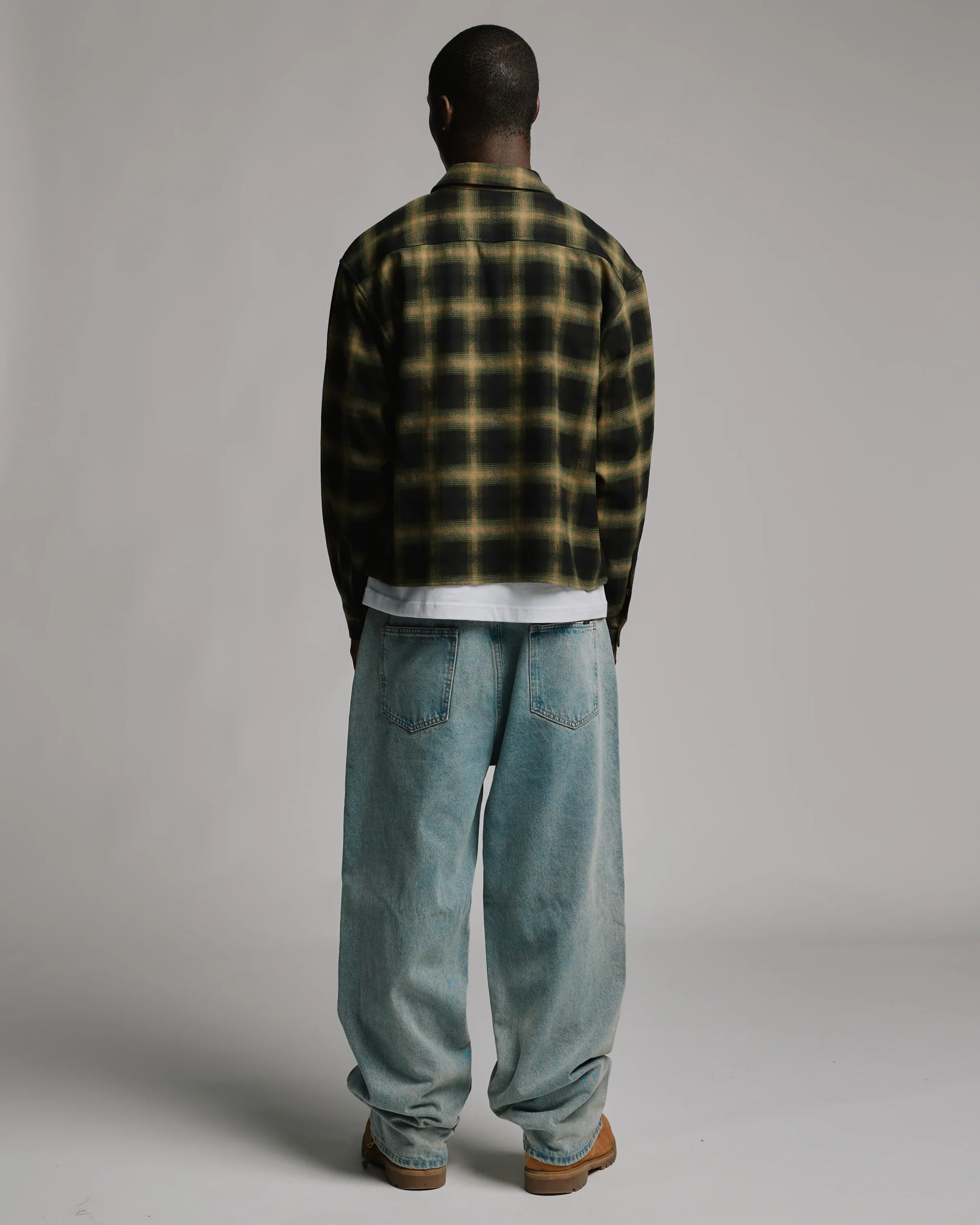 212-cropped-flannel-green-5.webp Cropped Flannel - Green