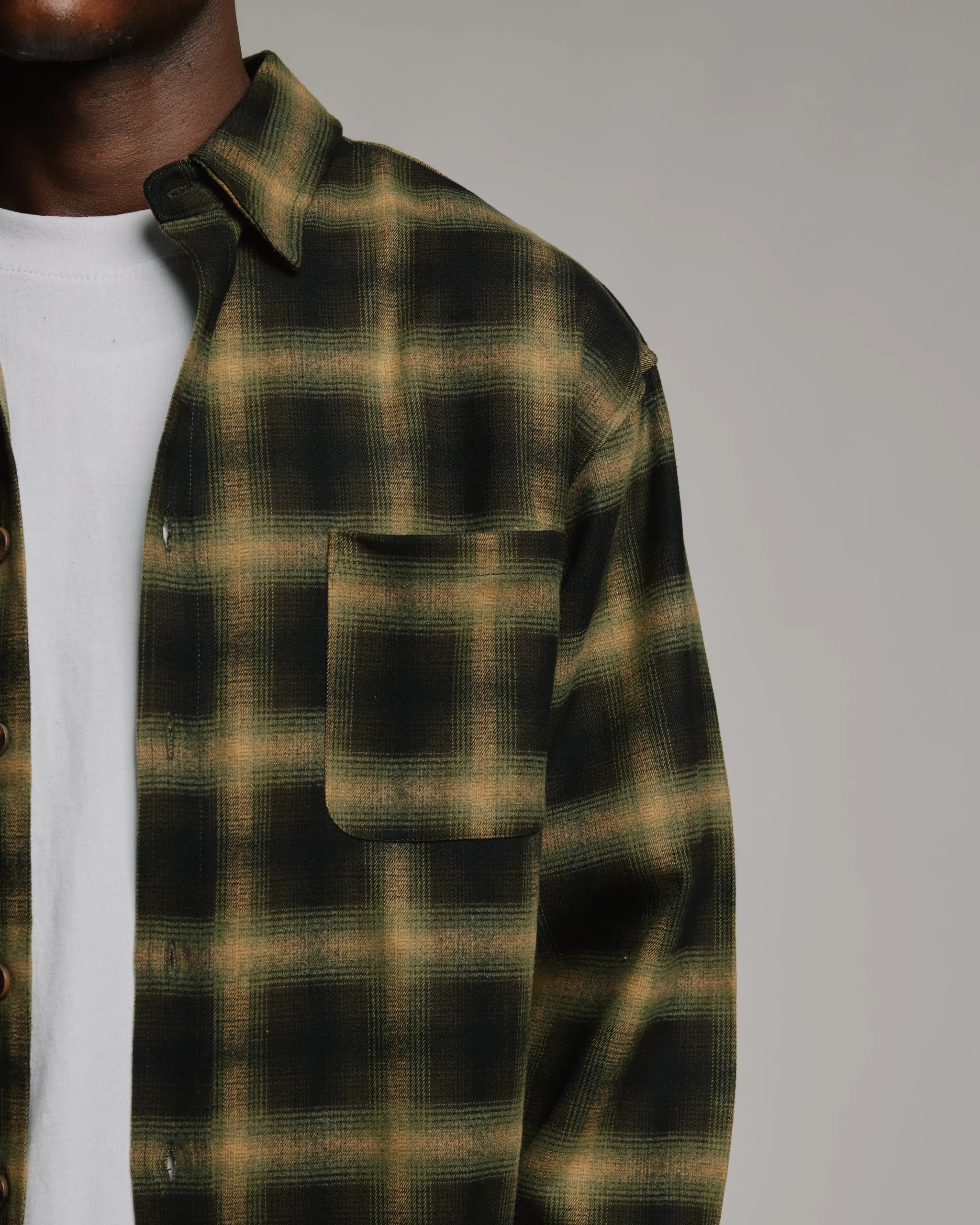 212-cropped-flannel-green-8.webp Cropped Flannel - Green