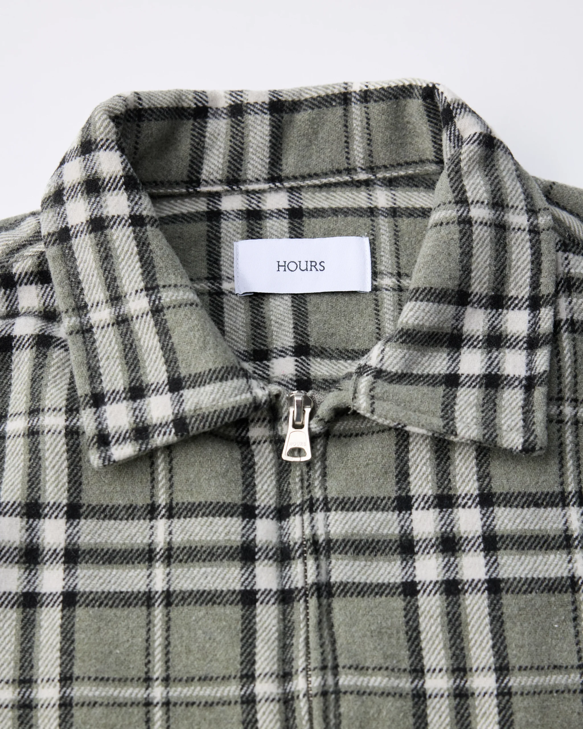 Cropped Zip Flannel - Grey