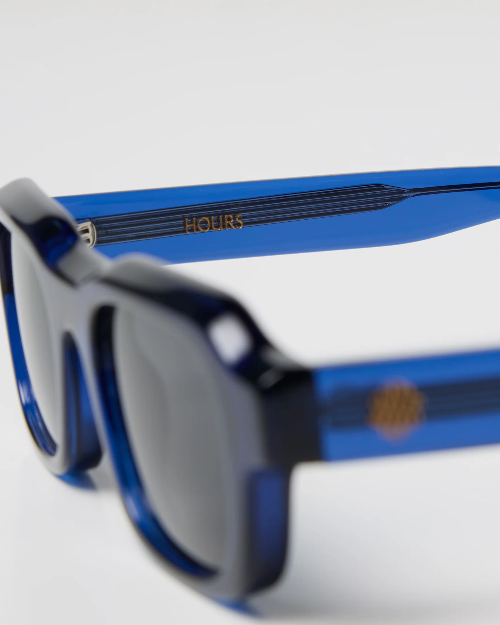 Crosby Sunglasses - Translucent Blue