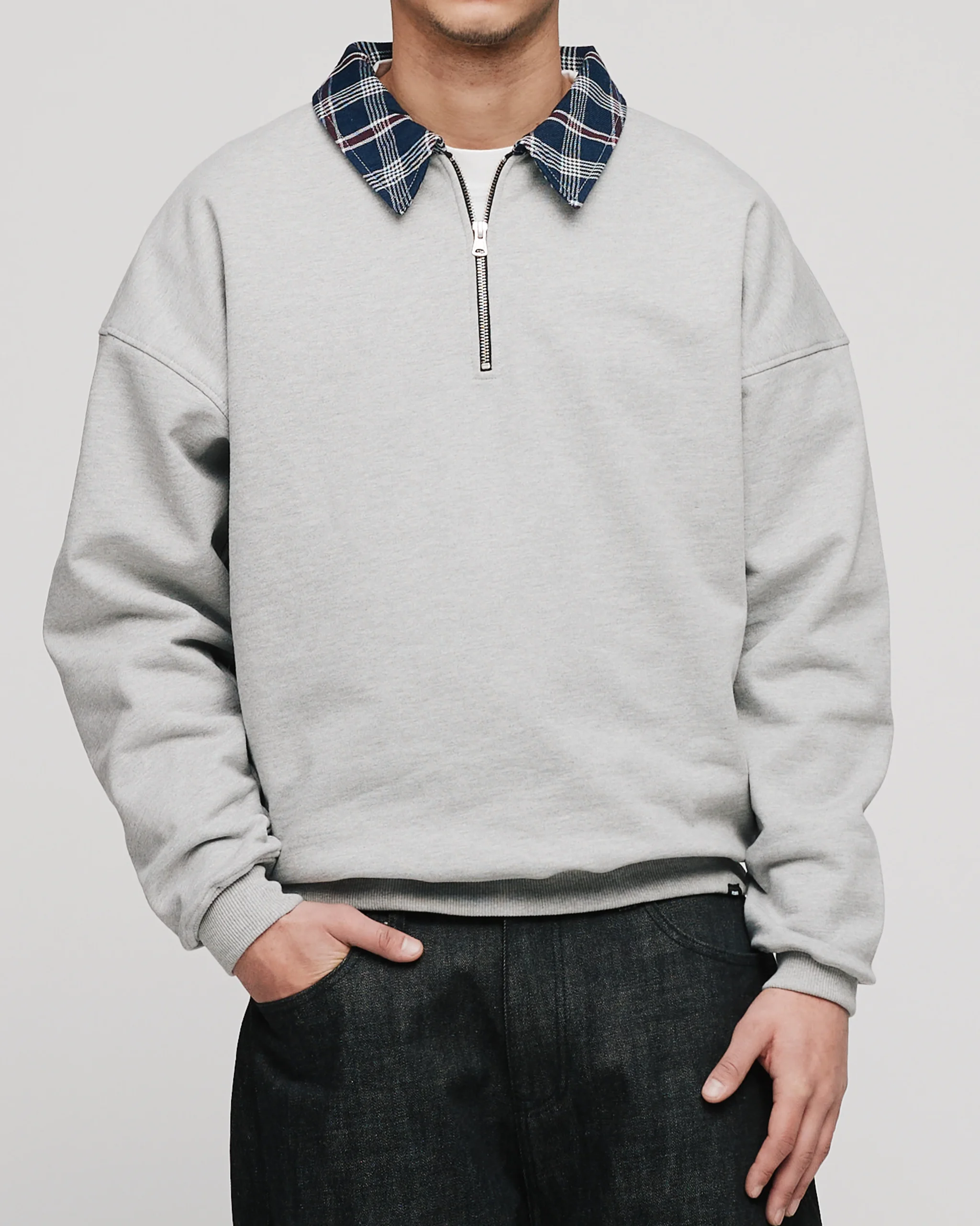 300-flannel-1-4-zip-grey-7.webp Flannel 1/4 Zip - Grey