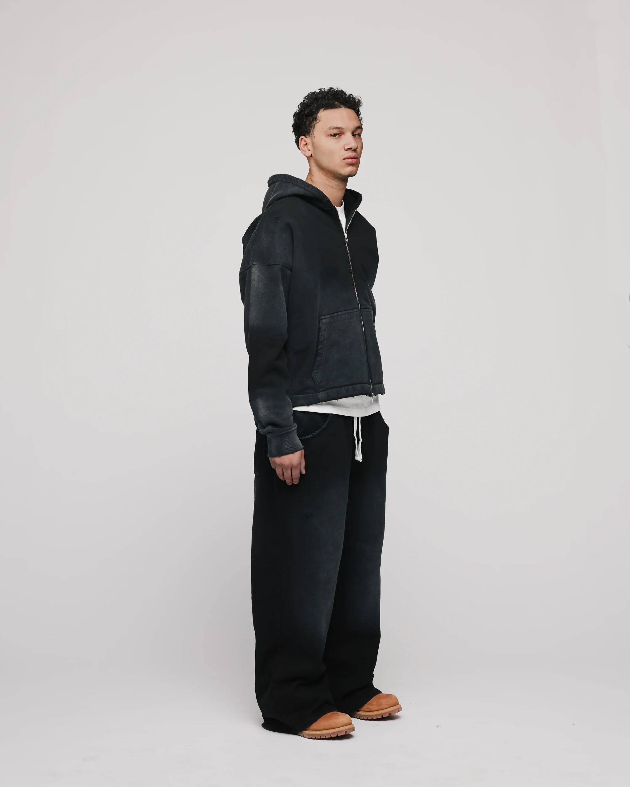 Baggy Sweatpants - Sunfaded Black