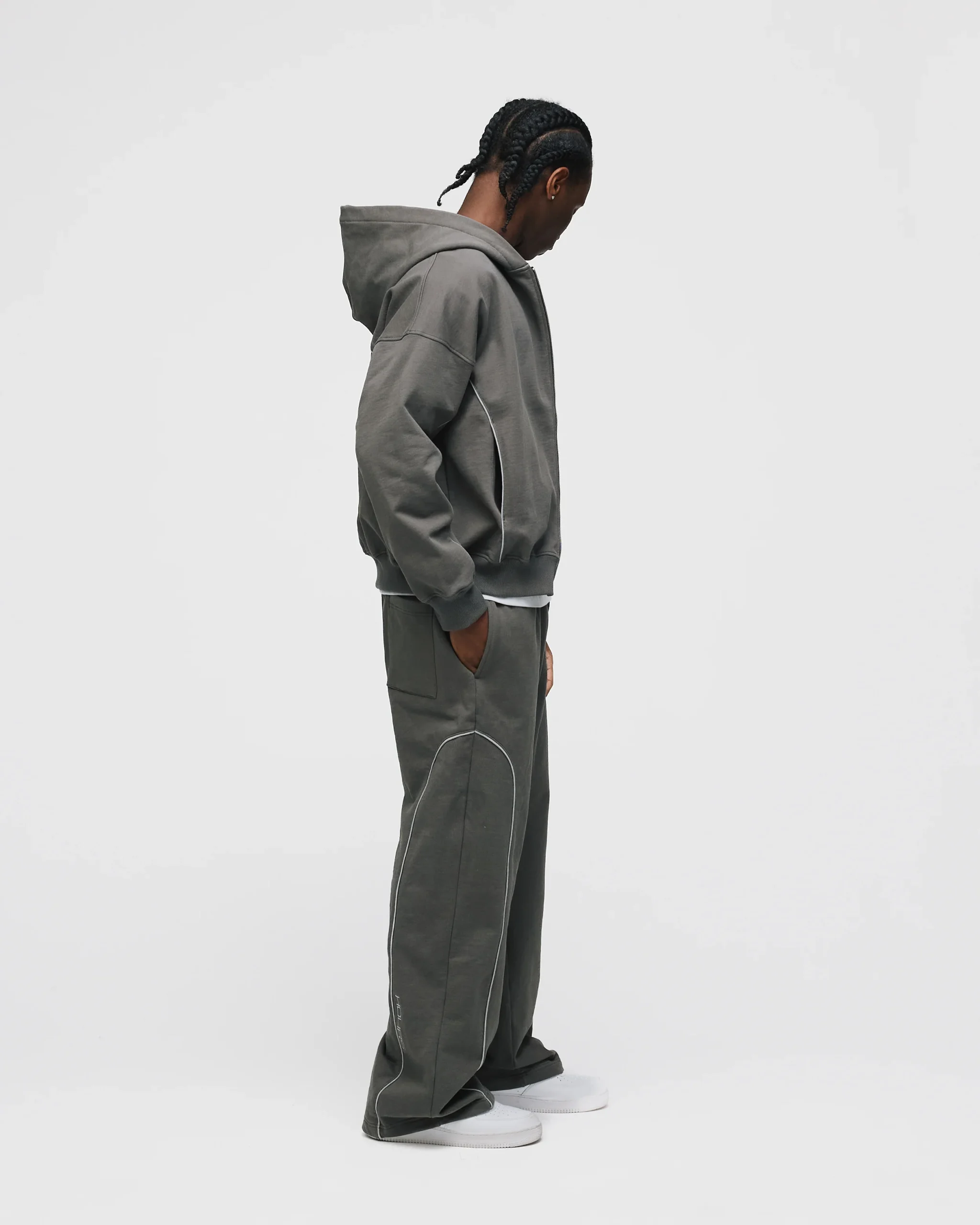 Arc Baggy Sweatpants - Charcoal