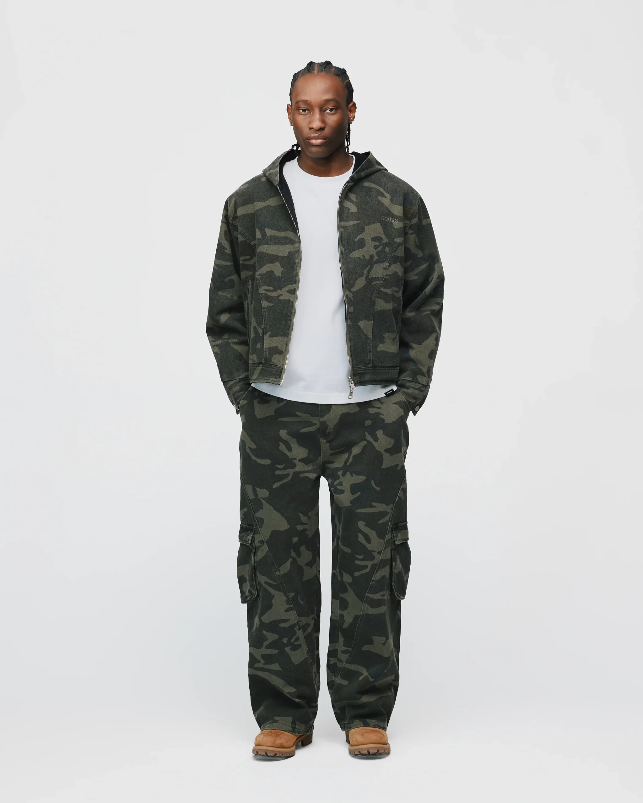 Baggy Cargo Pants - Camo