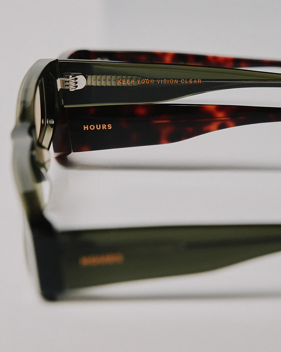 Bleecker Sunglasses - Tortoise Shell