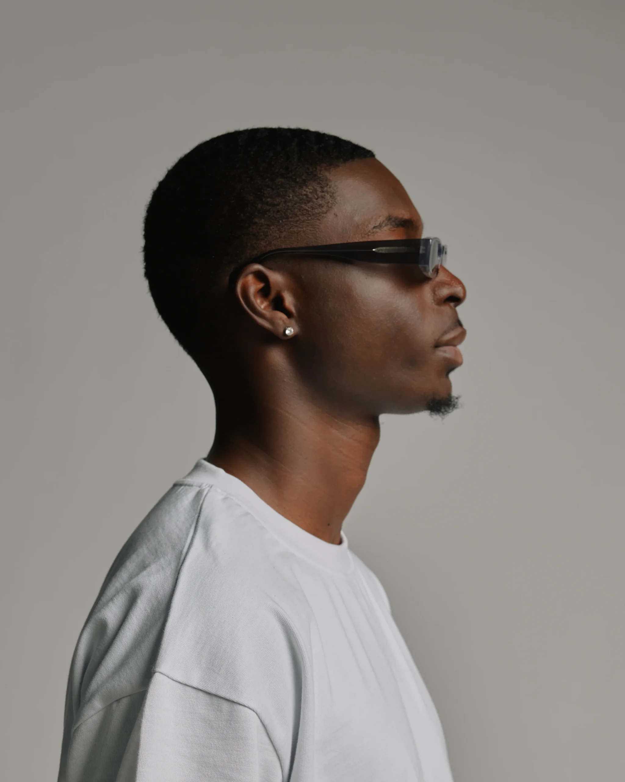 684-bleecker-sunglasses-translucent-grey-4.webp Bleecker Sunglasses - Translucent Grey