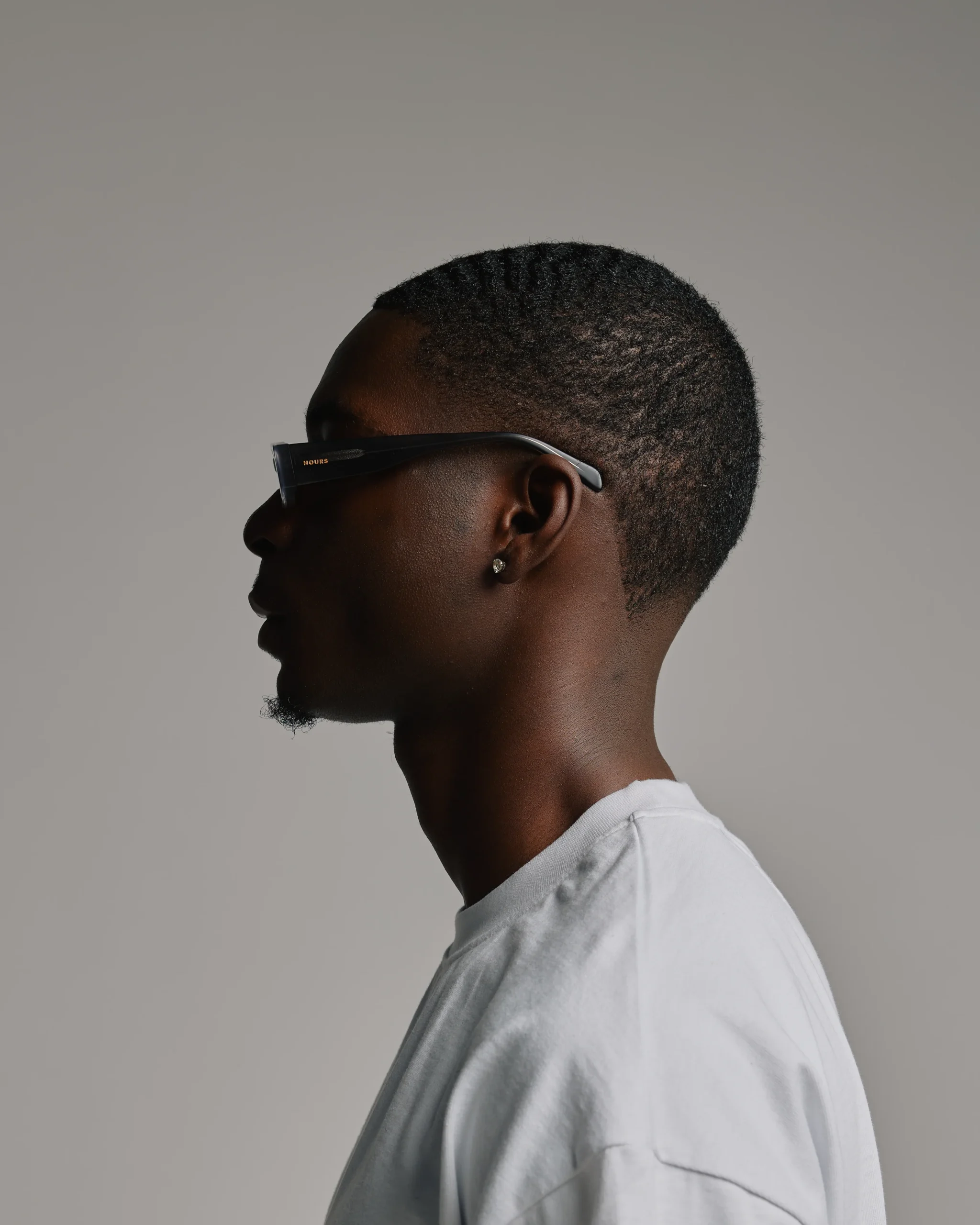 684-bleecker-sunglasses-translucent-grey-5.webp Bleecker Sunglasses - Translucent Grey