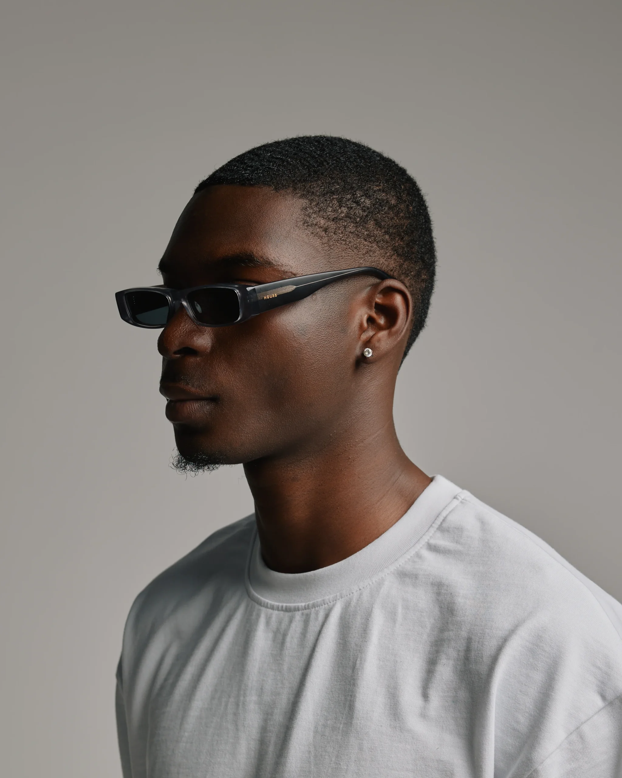 684-bleecker-sunglasses-translucent-grey-6.webp Bleecker Sunglasses - Translucent Grey