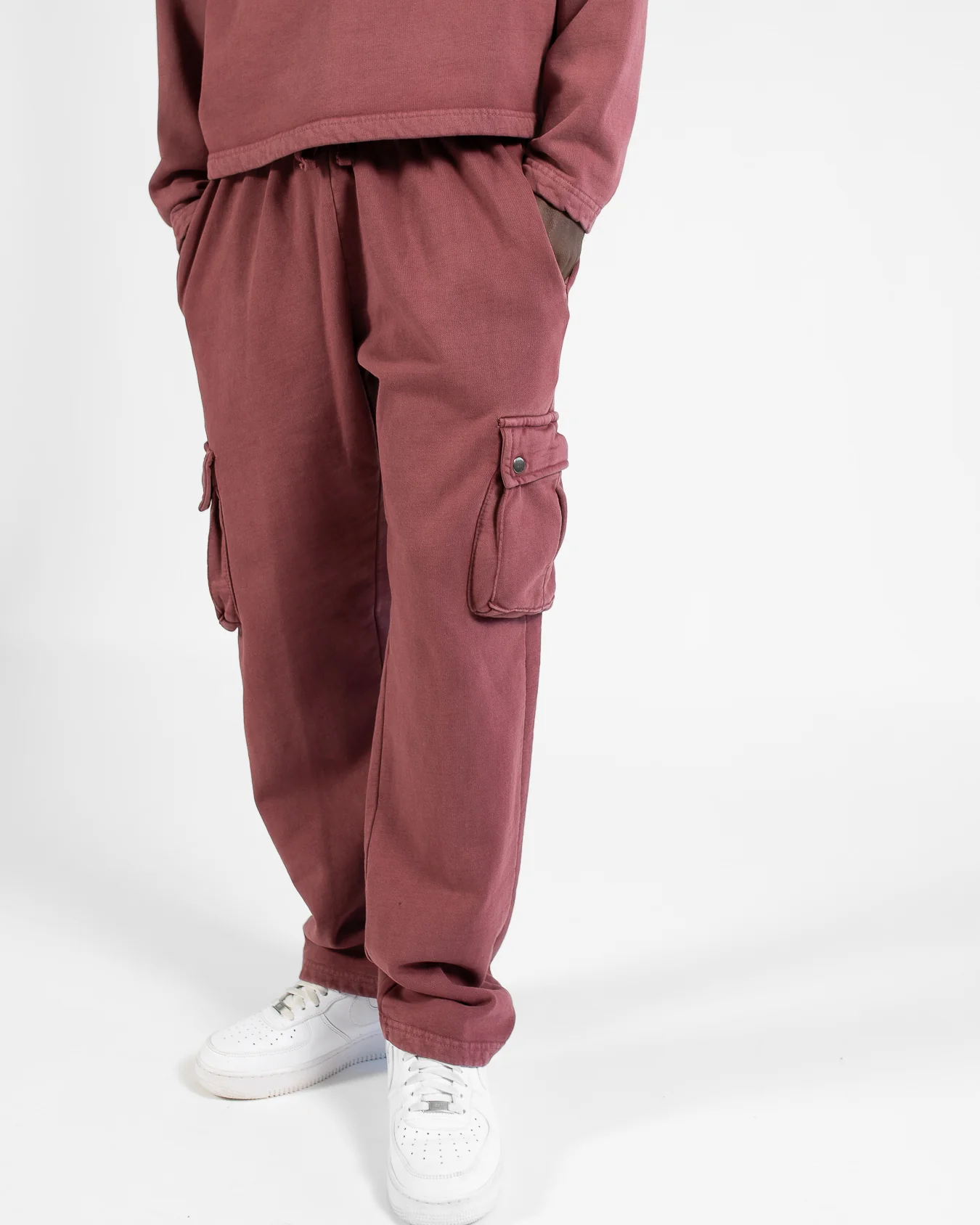 698-cargo-sweatpants-vintage-burgundy-7.webp Cargo Sweatpants - Vintage Burgundy