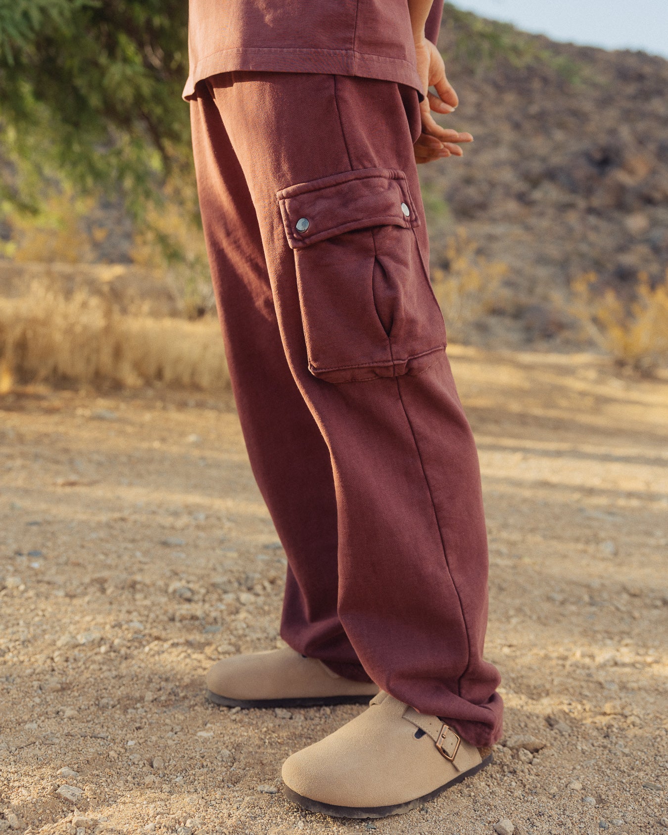698-cargo-sweatpants-vintage-burgundy-8.jpg Cargo Sweatpants - Vintage Burgundy