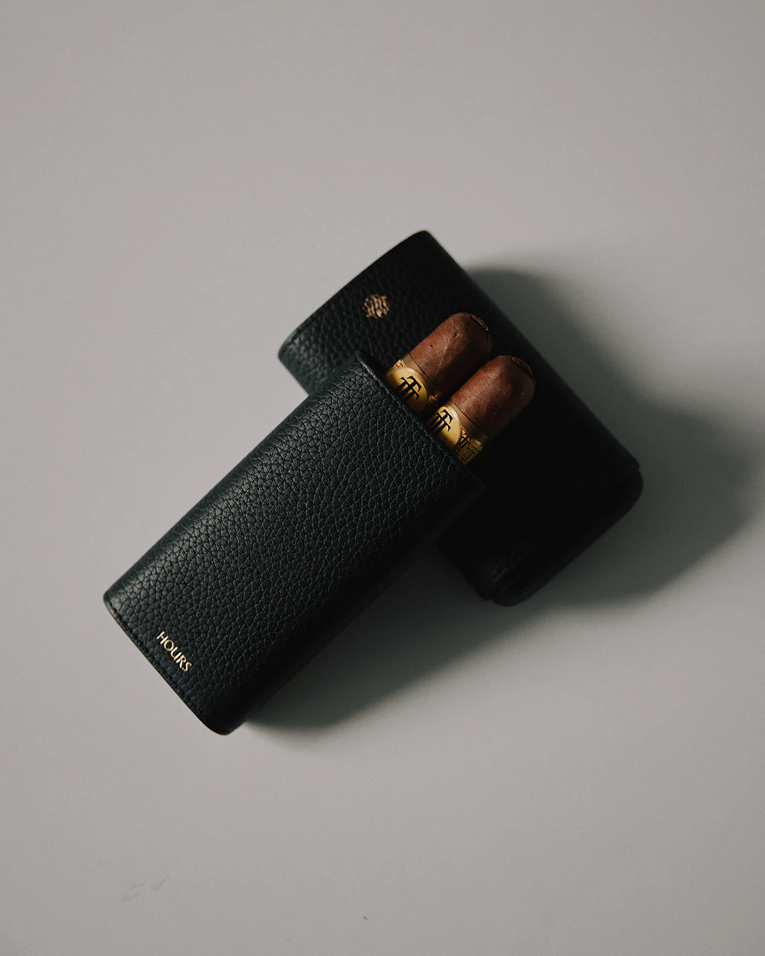 711-cigar-case-black-2.webp Cigar Case - Black