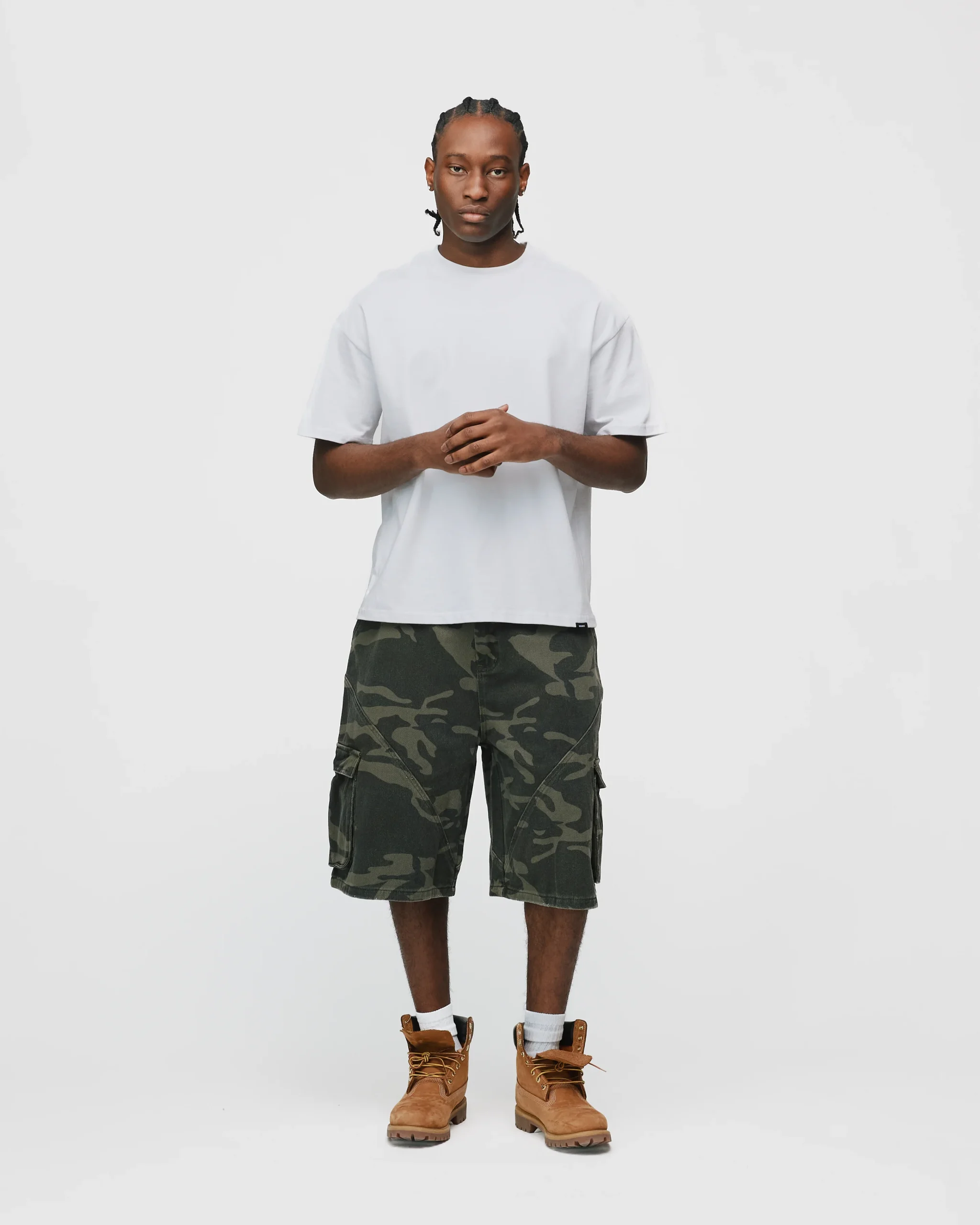 Baggy Cargo Shorts - Camo