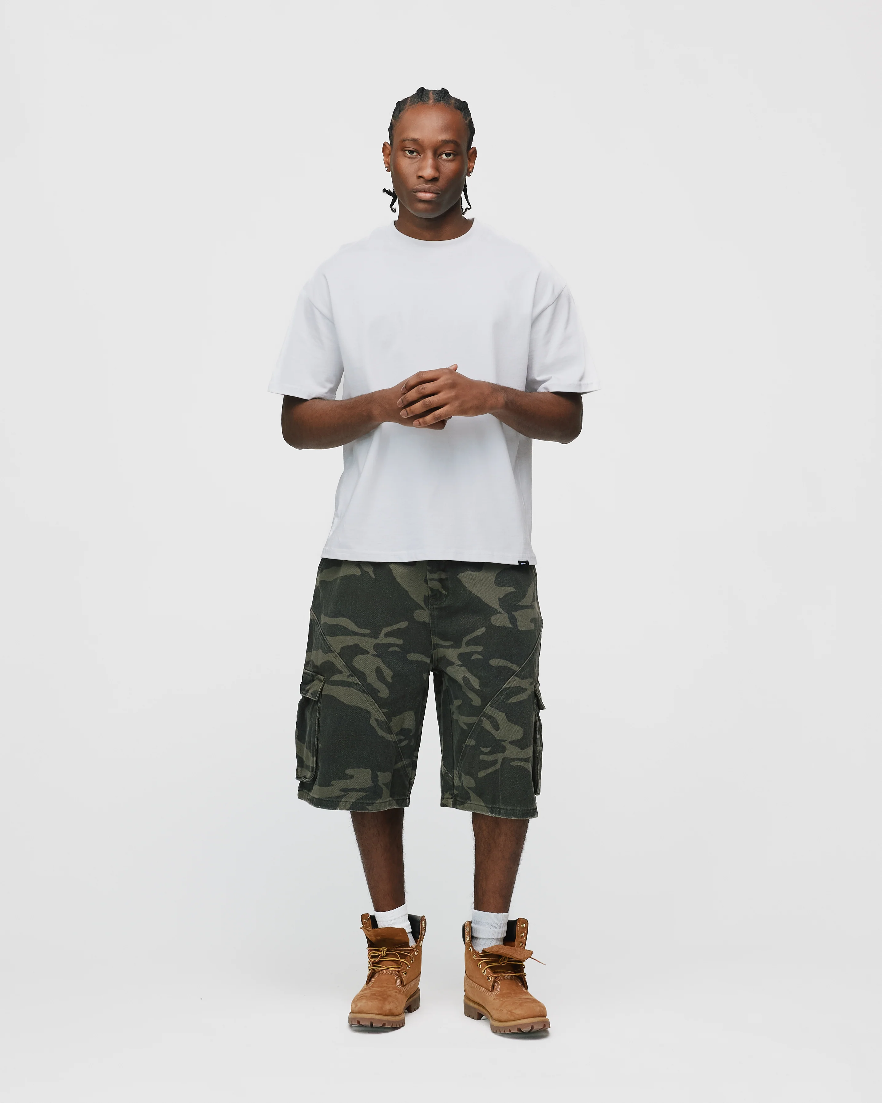 Baggy Cargo Shorts - Camo