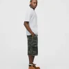 Baggy Cargo Shorts - Camo