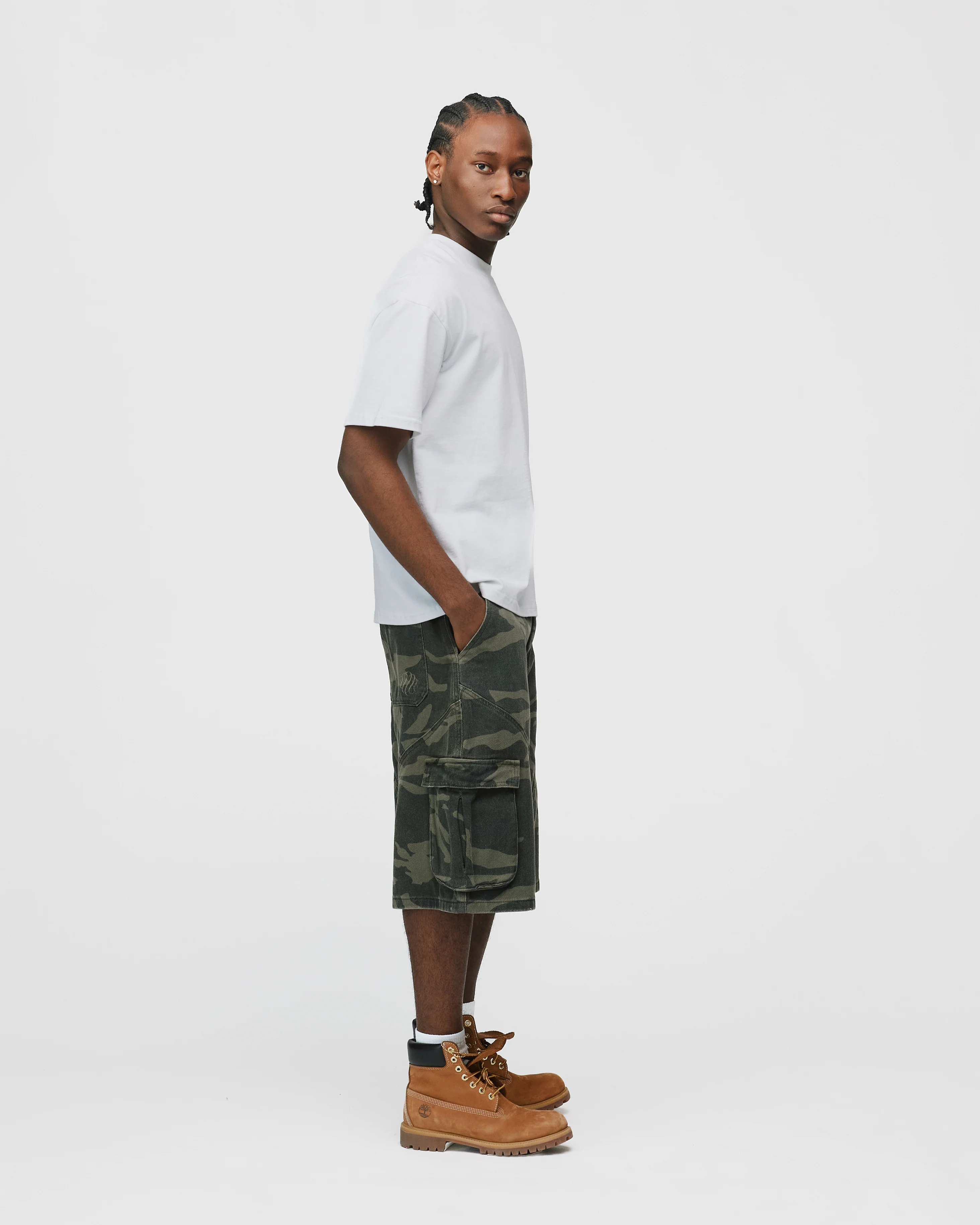 Baggy Cargo Shorts - Camo