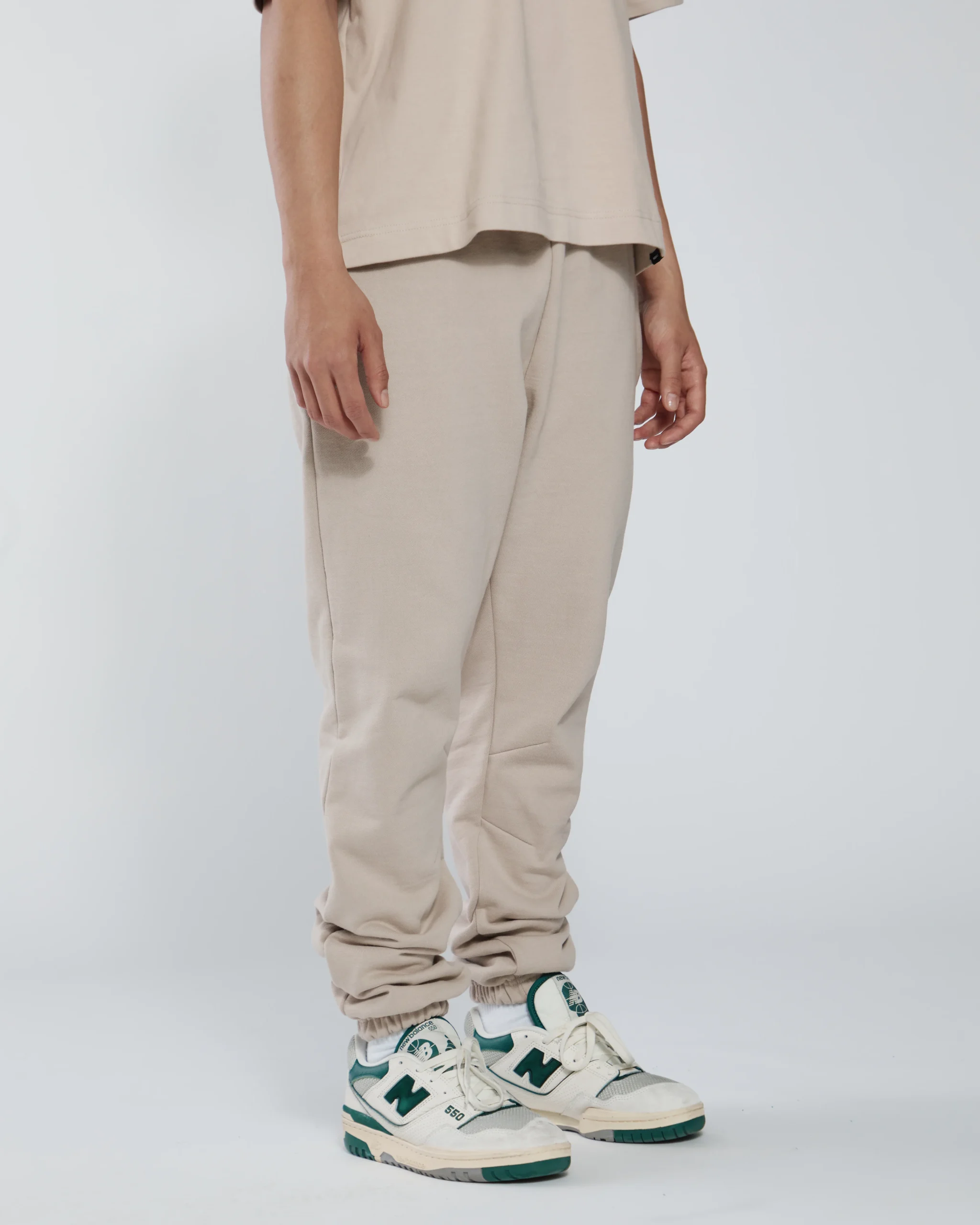 Classic Sweatpants - Desert