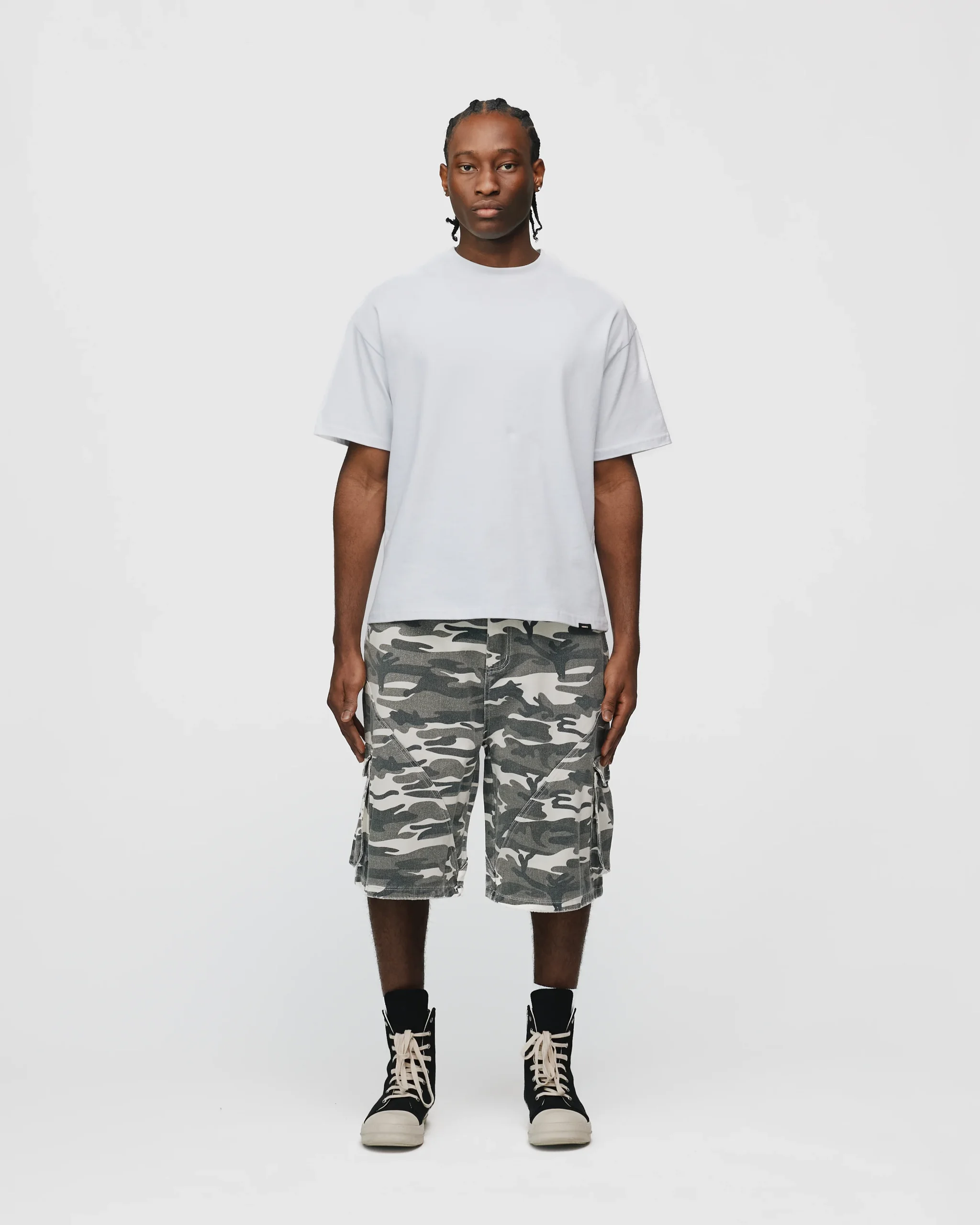 Baggy Cargo Shorts - White Camo