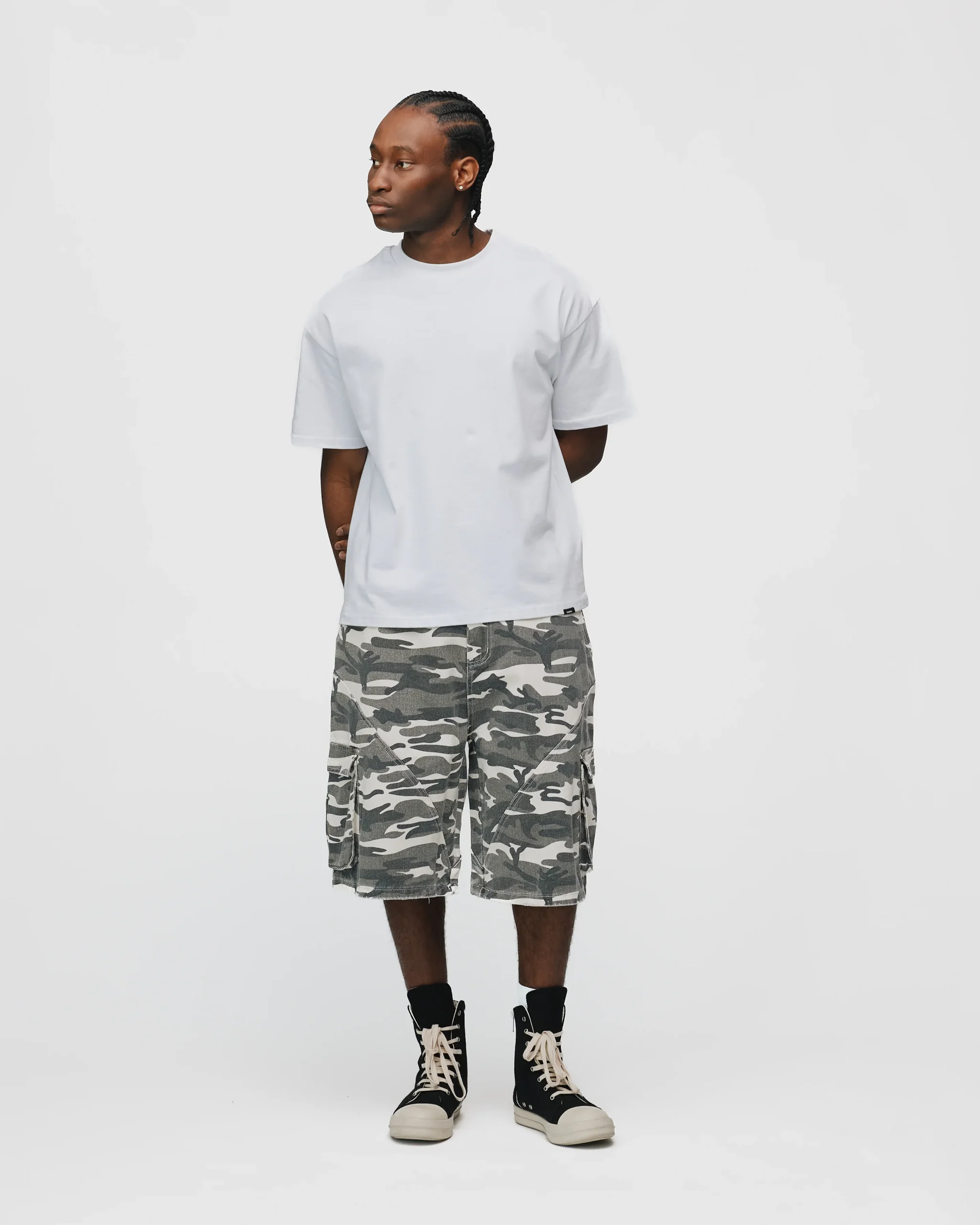Baggy Cargo Shorts - White Camo