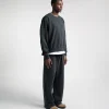 900-cropped-crewneck-vintage-black-2.webp Cropped Crewneck - Vintage Black