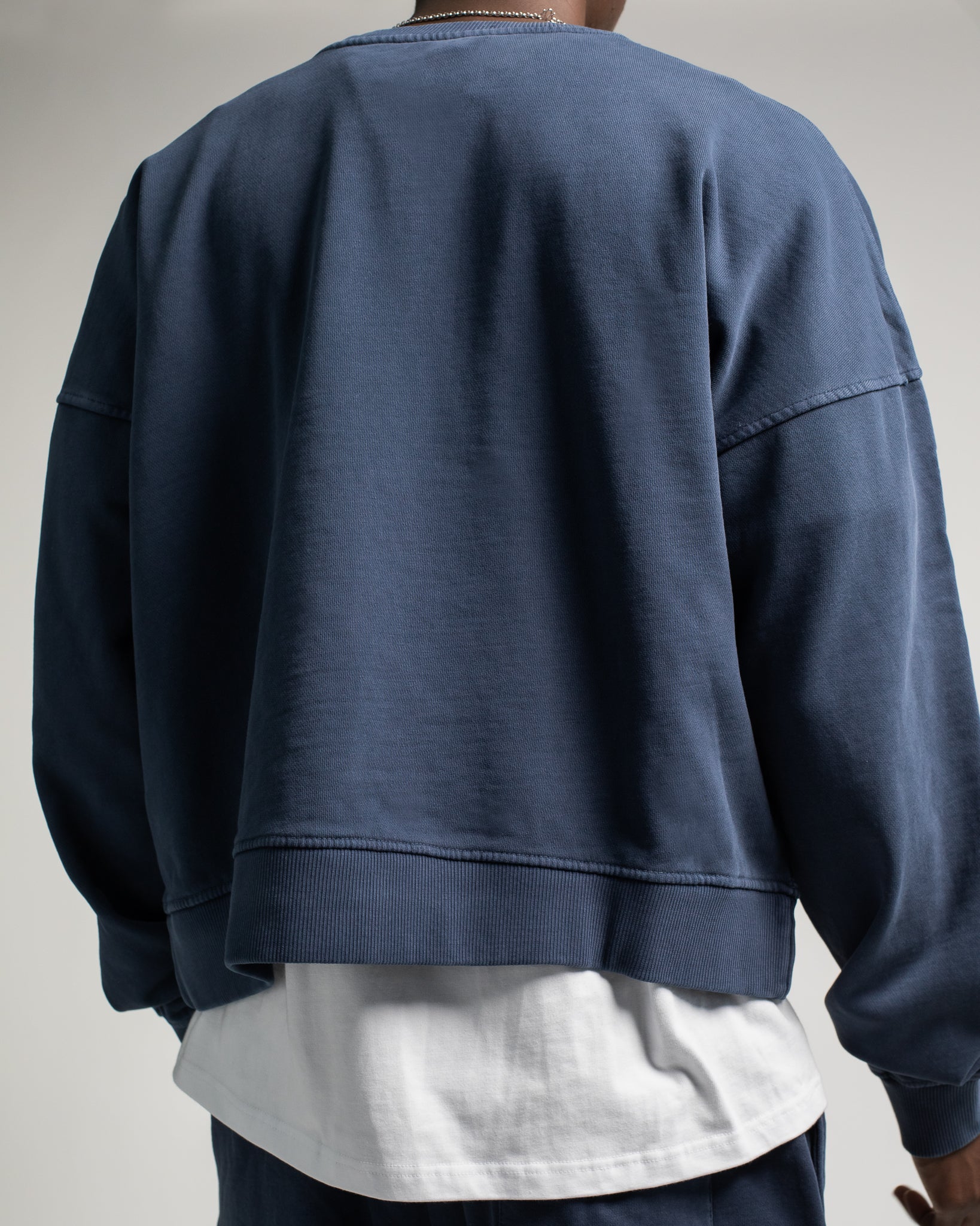912-cropped-crewneck-vintage-navy-3.jpg Cropped Crewneck - Vintage Navy