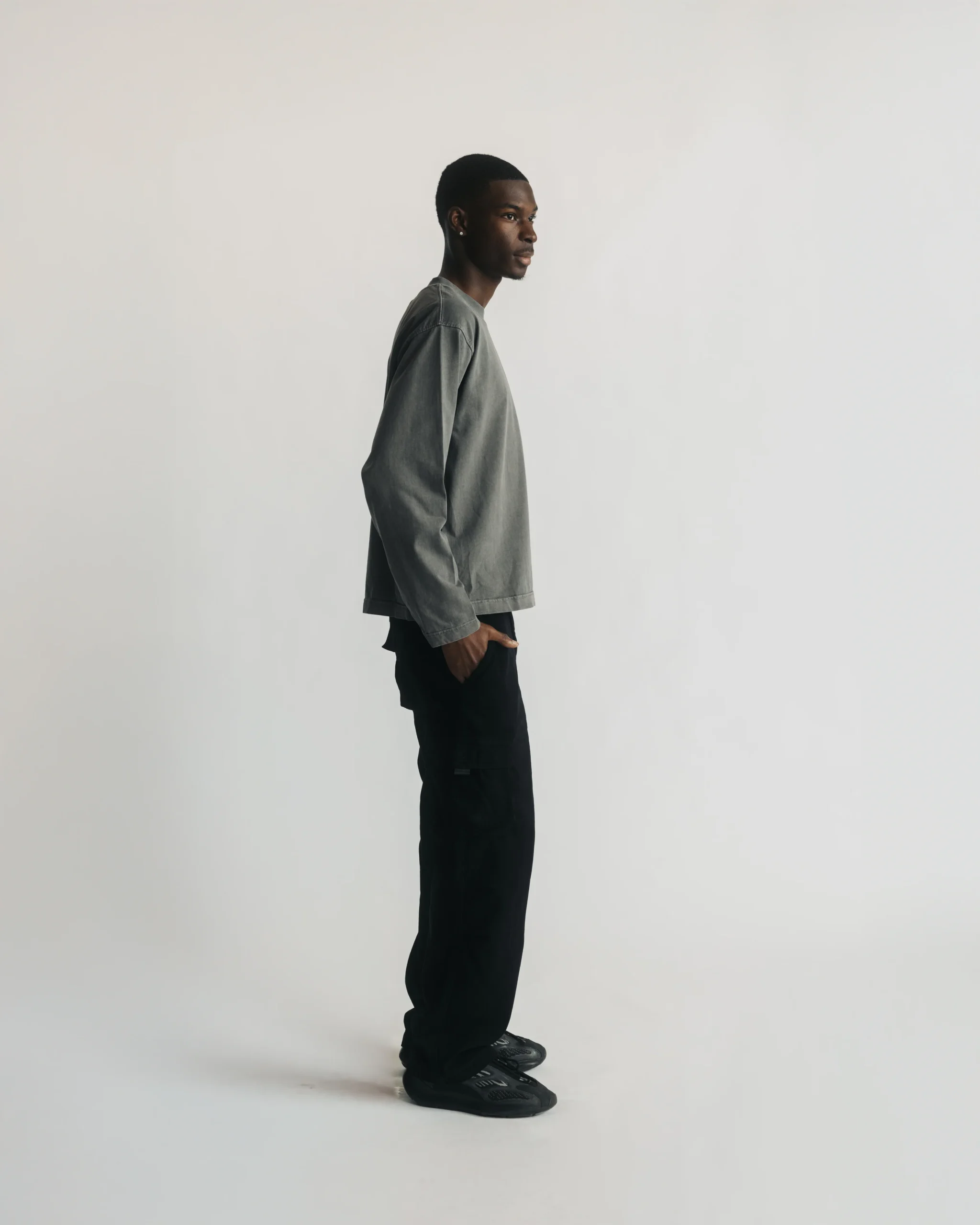 954-cropped-long-sleeve-vintage-grey-6.webp Cropped Long Sleeve - Vintage Grey