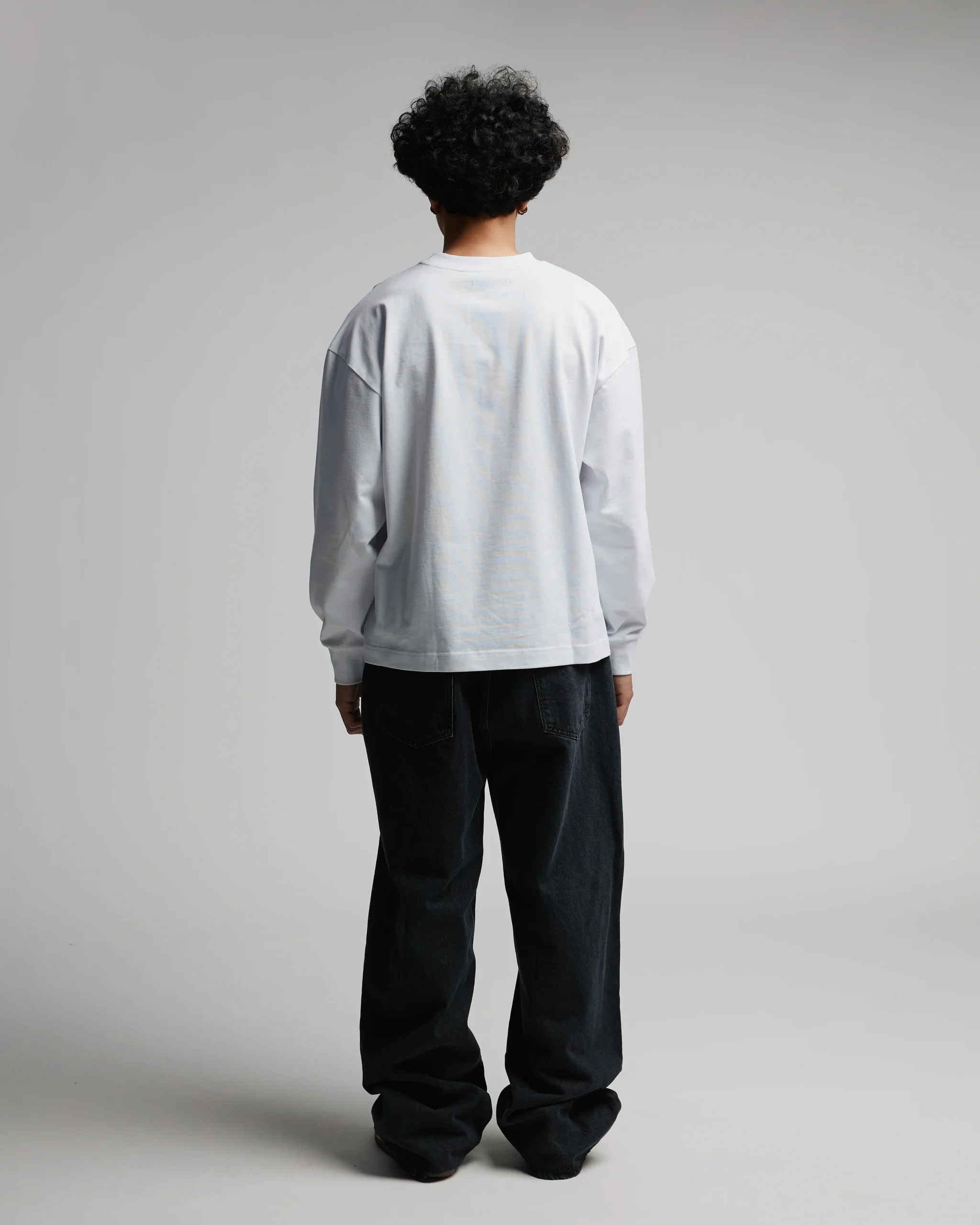 966-cropped-long-sleeve-white-5.webp Cropped Long Sleeve - White